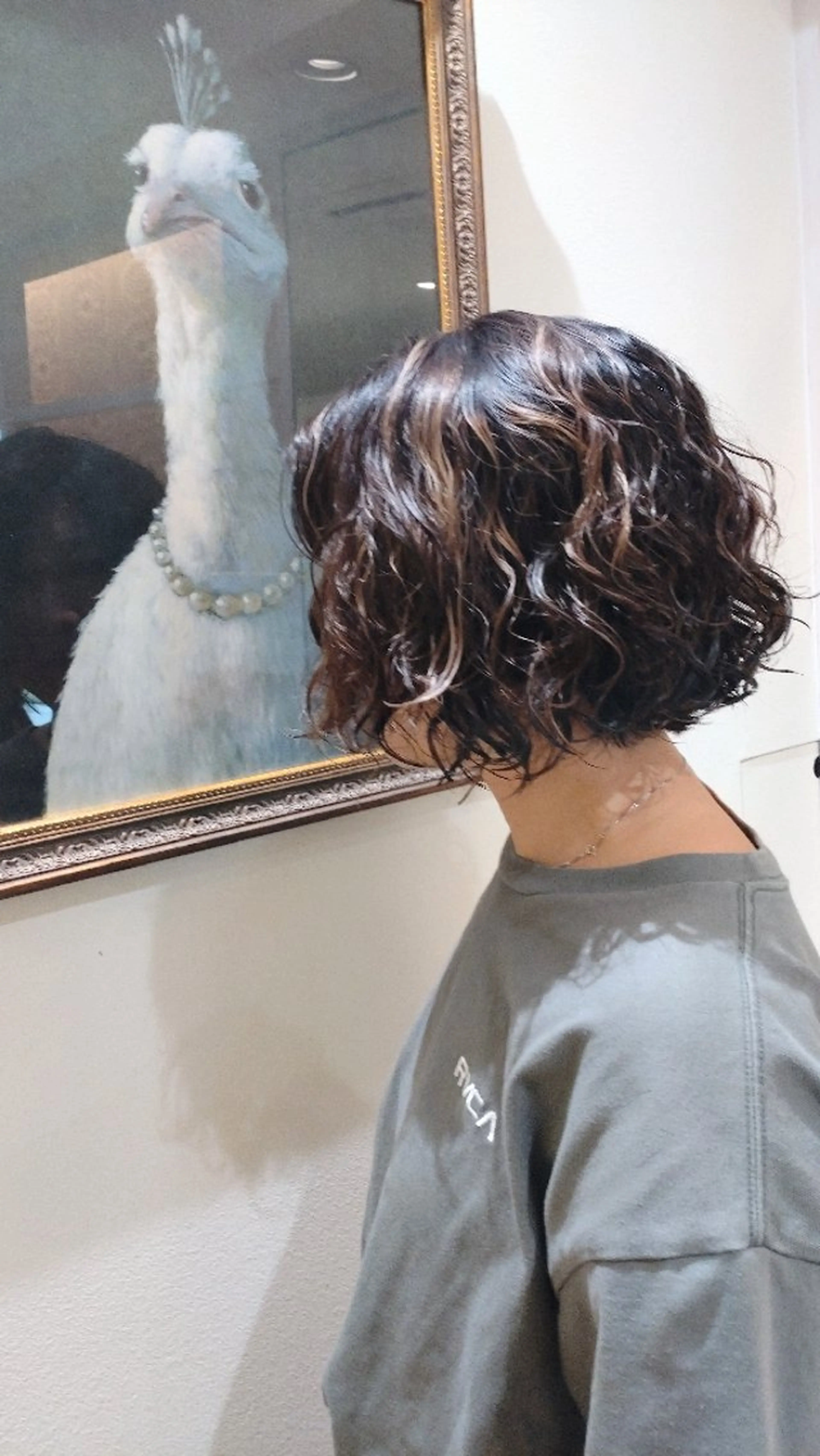 ショート パーマ 大槻 百合子のヘアスタイル
