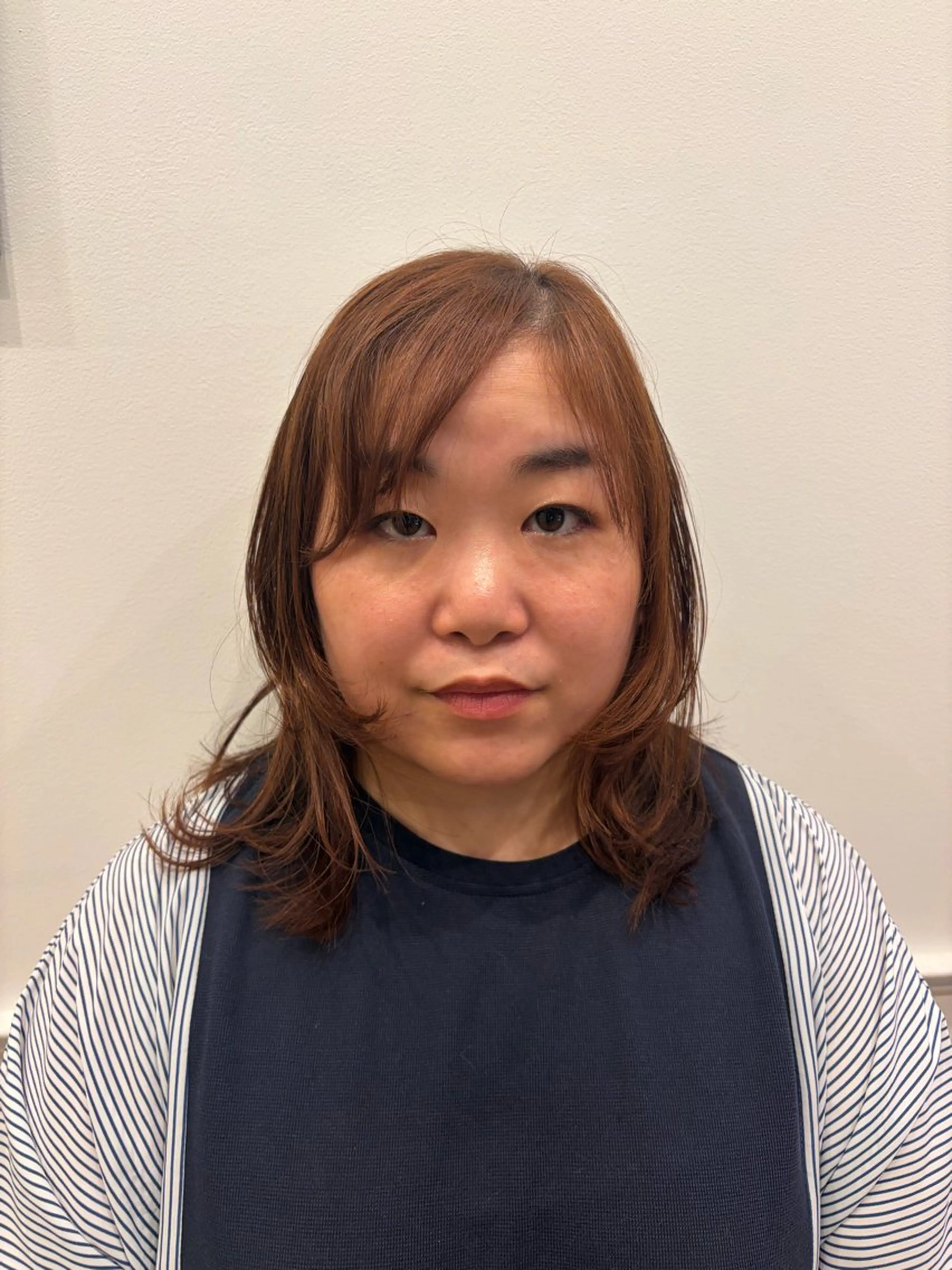 ミディアム ミディアムレイヤー レイヤーカット カット 梶原 美保のヘアスタイル