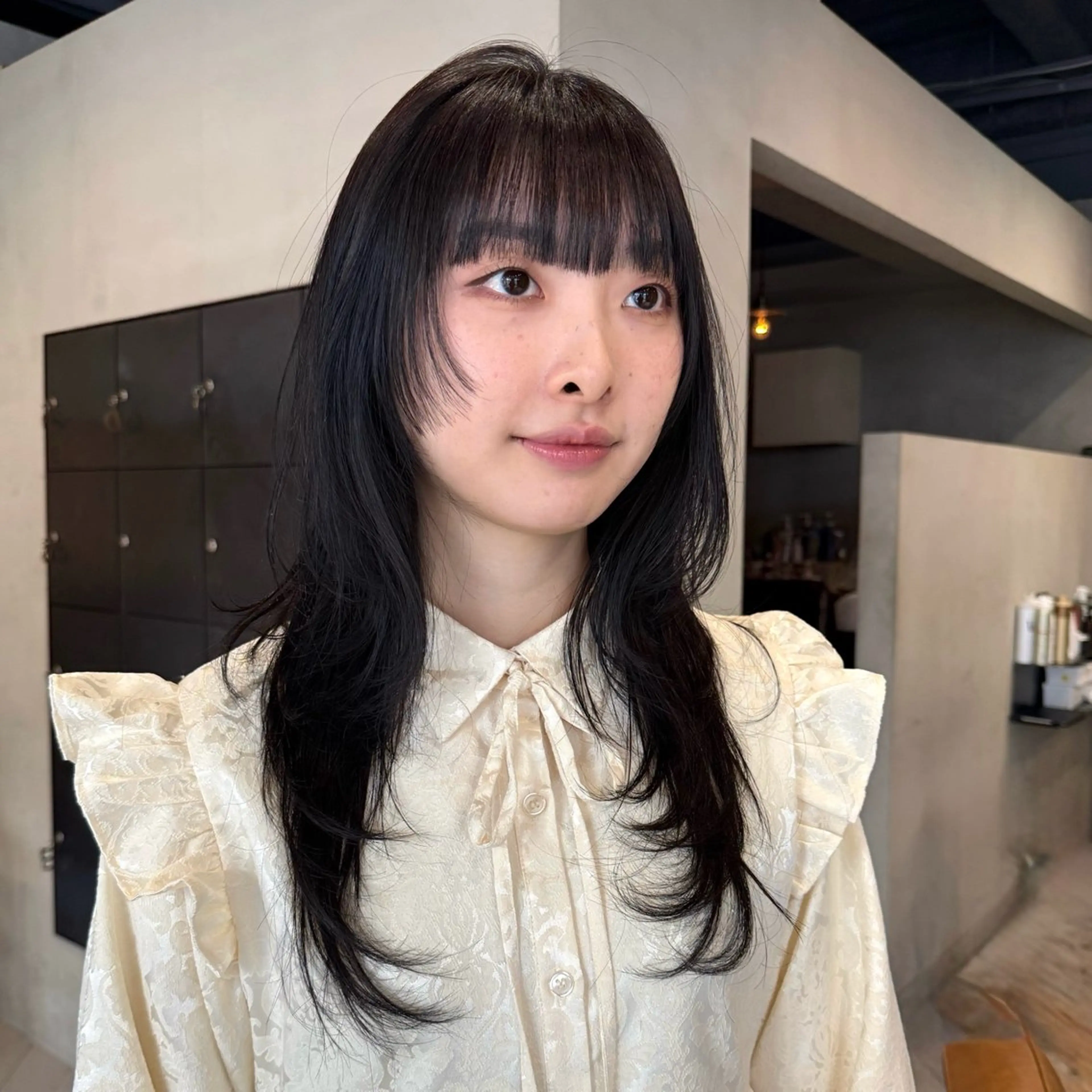 ロング レイヤー/グレージュ /ブリーチなし/ひなのヘアスタイル