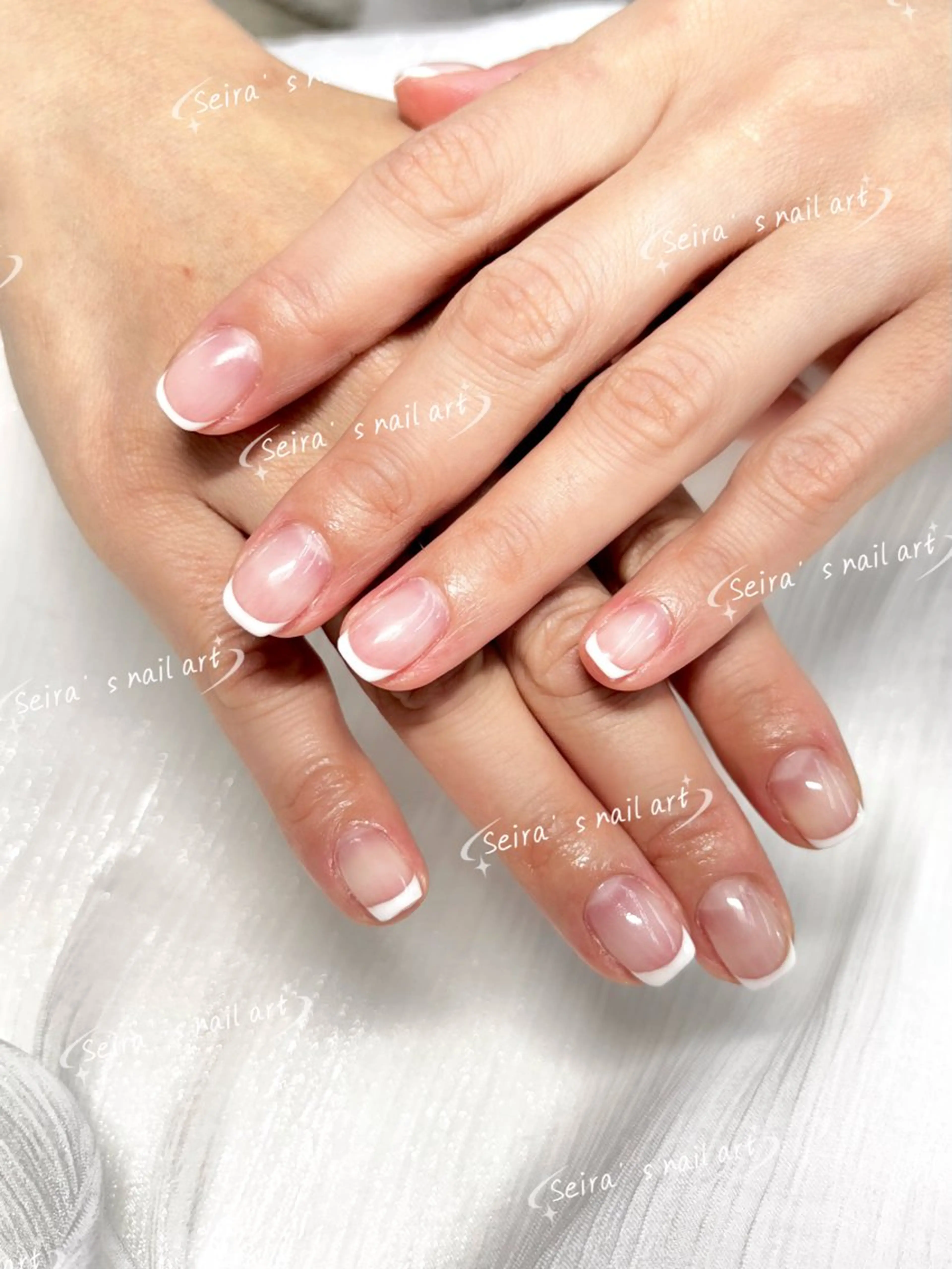 👑期間限定👑大人定番❣️フレンチネイル【初回オフ無料】の写真