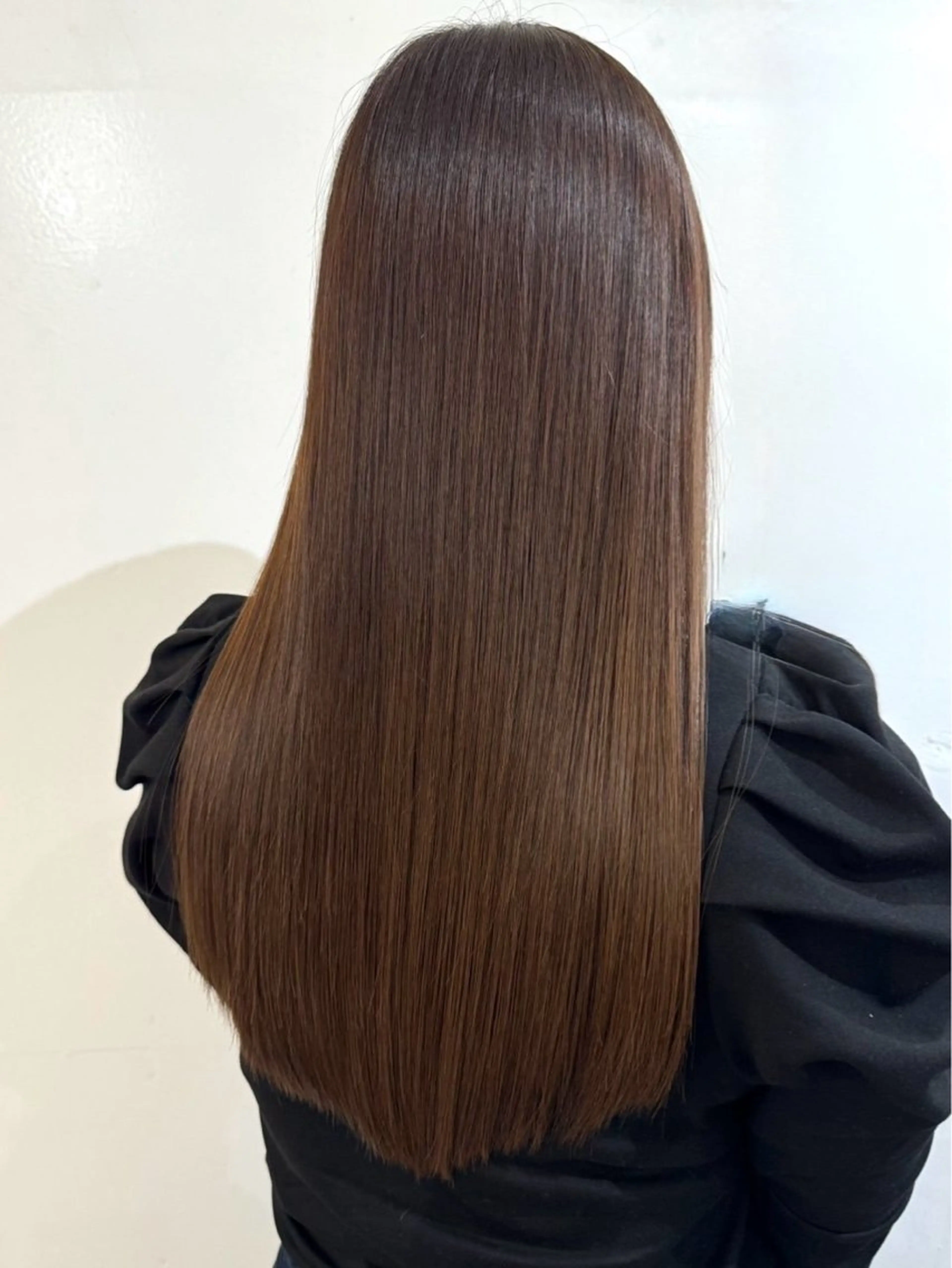 ロング カット 縮毛矯正 小出 琴未のヘアスタイル