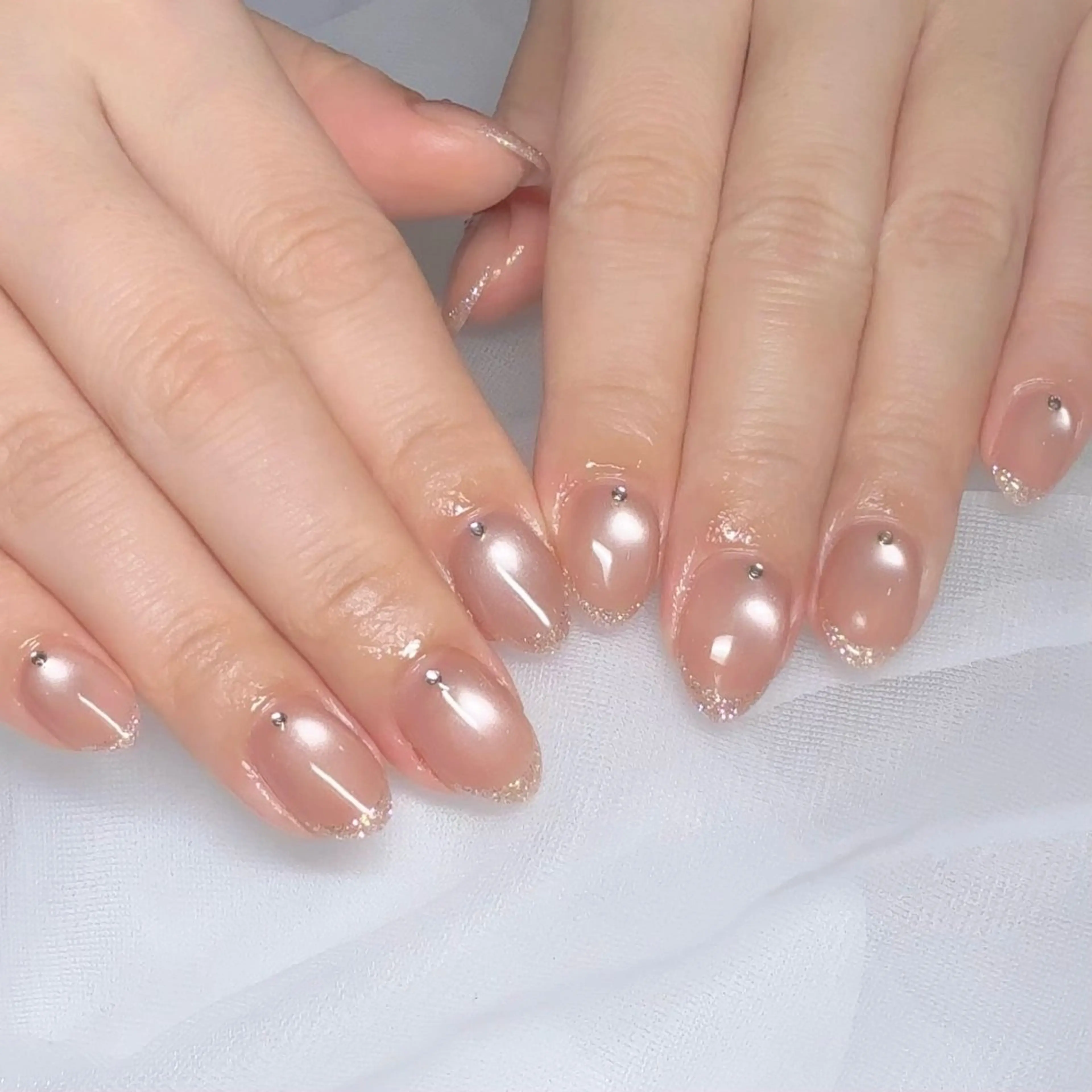 ネイル ジェルネイル キラキラネイル 韓国ネイル マグネットネイル ニュアンスネイル SAORI🎀 マグネット特化サロンのネイルデザイン