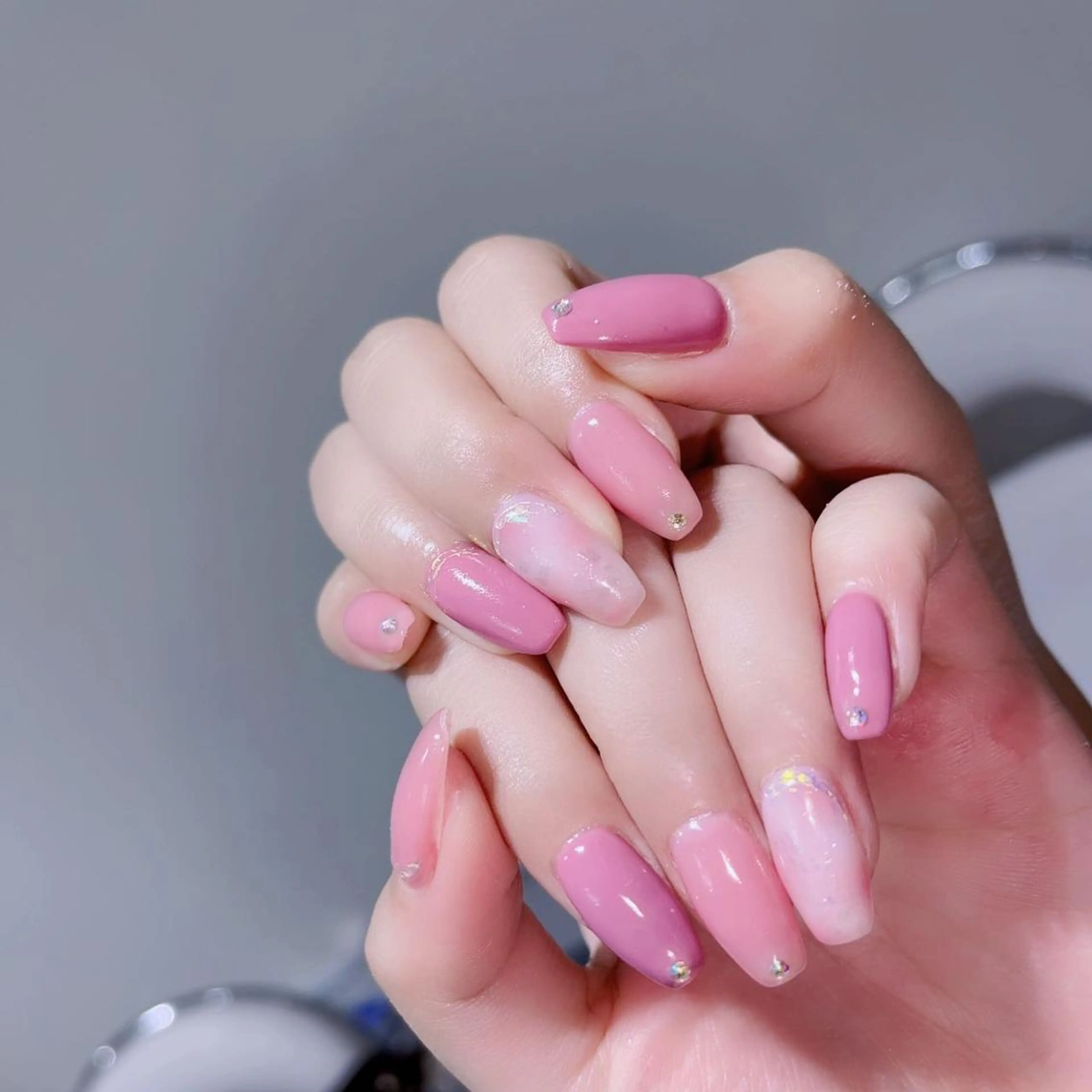 ネイル 長さ出し ネイルチップ Queens みなみのネイルデザイン