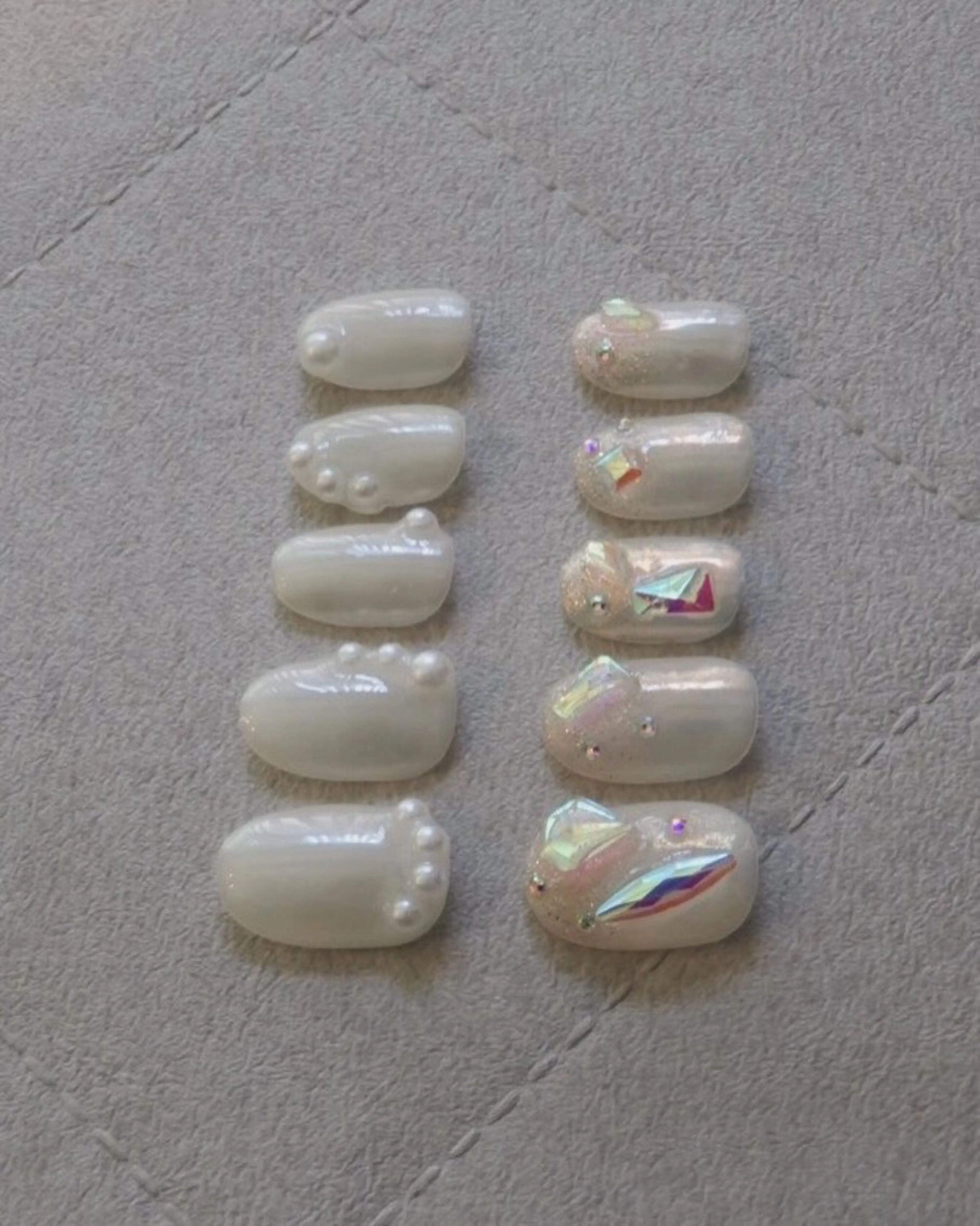 ネイル オーロラネイル ブライダルネイル nail salon swaddle 🪽のネイルデザイン