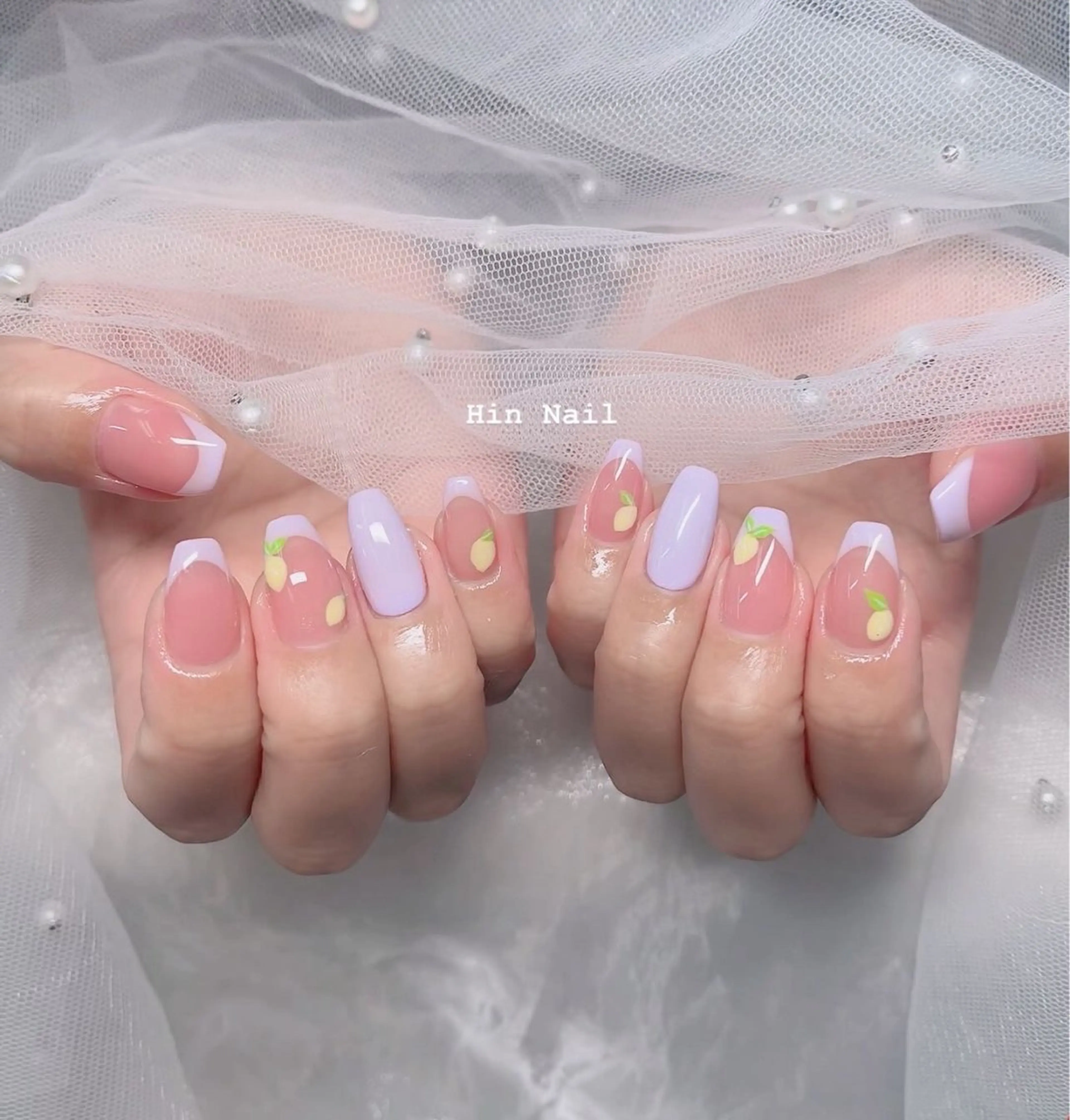 ネイル ハンドネイル Hin Nailsのネイルデザイン