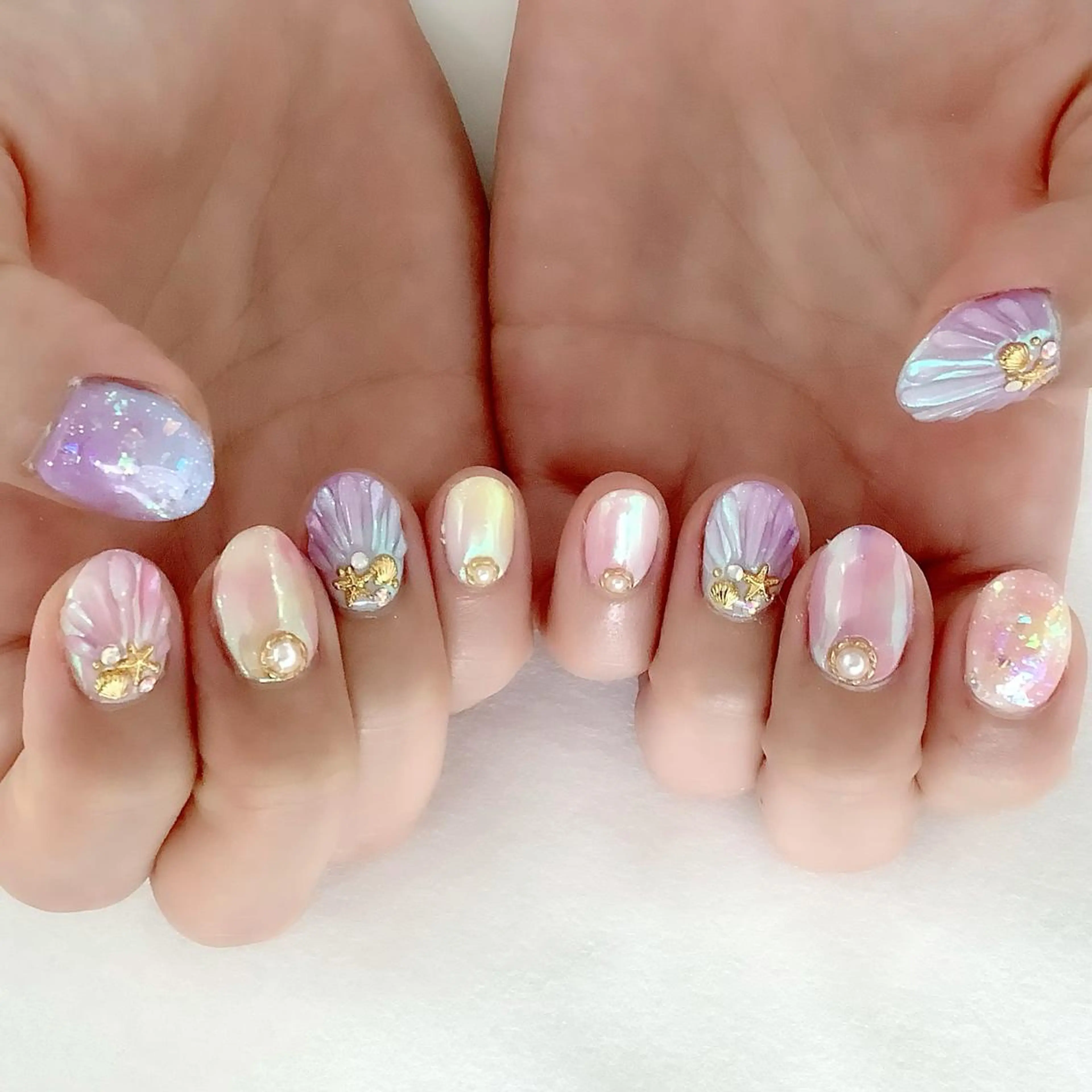 ネイル ハンドネイル 💎🐰 saki. m 🐰💎のネイルデザイン