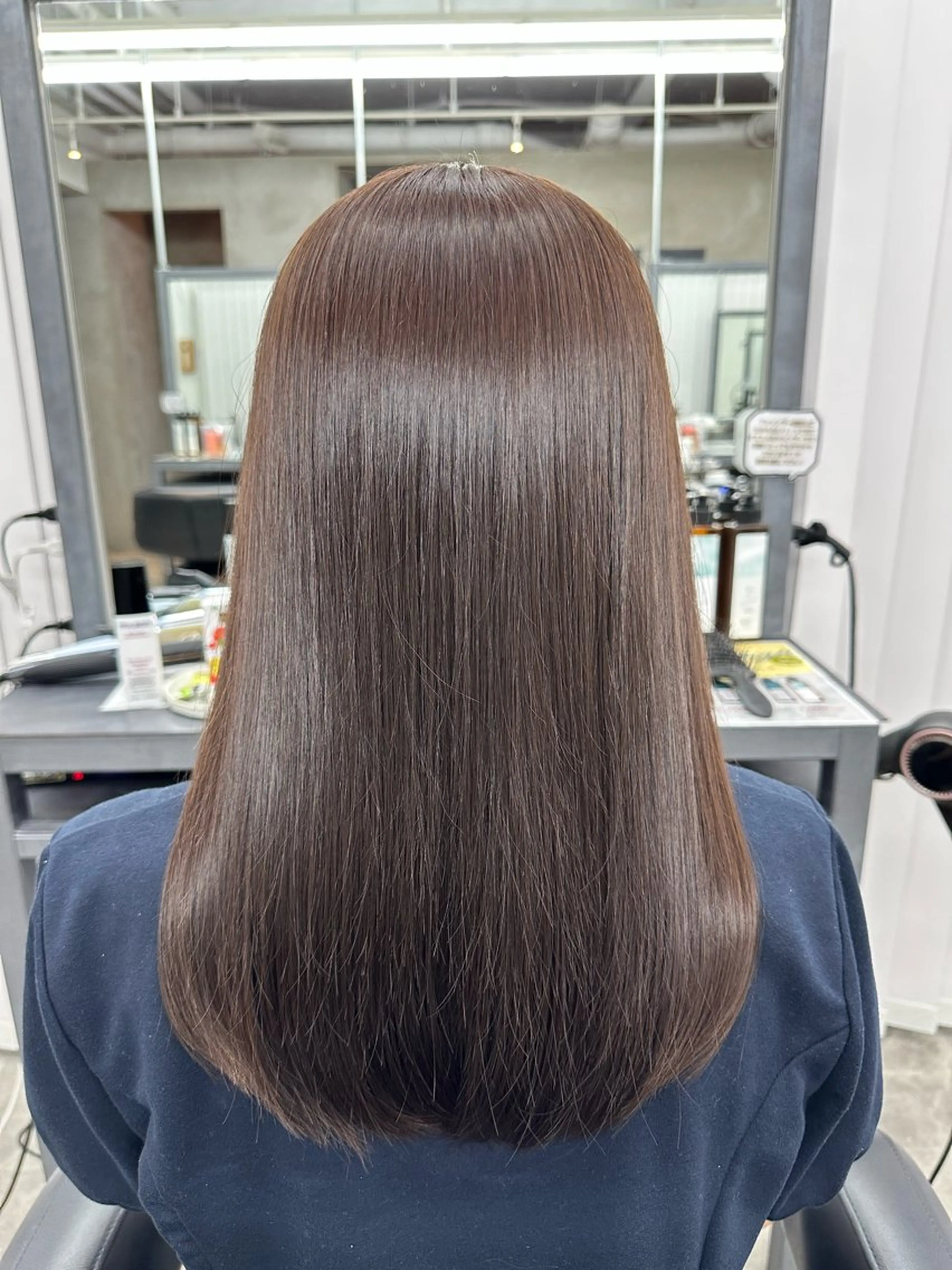 ロング カラー ブリーチ ブリーチなしカラー 縮毛矯正 暖色カラー得意🔥 栗俣嵐のヘアスタイル