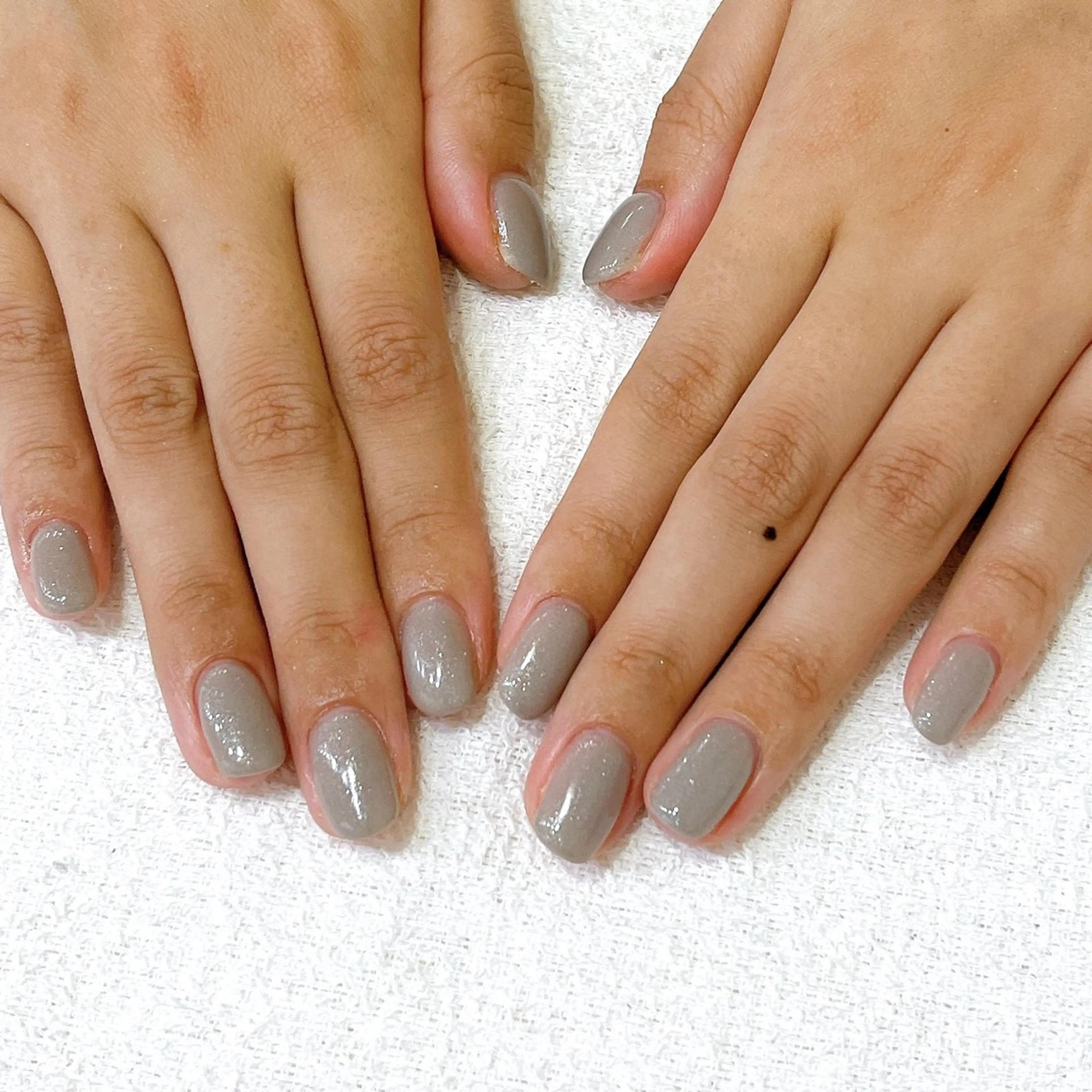 ネイル ラメ(グリッター) ワンカラーネイル Ellenail名古屋所属・伊藤 愛のネイルデザイン