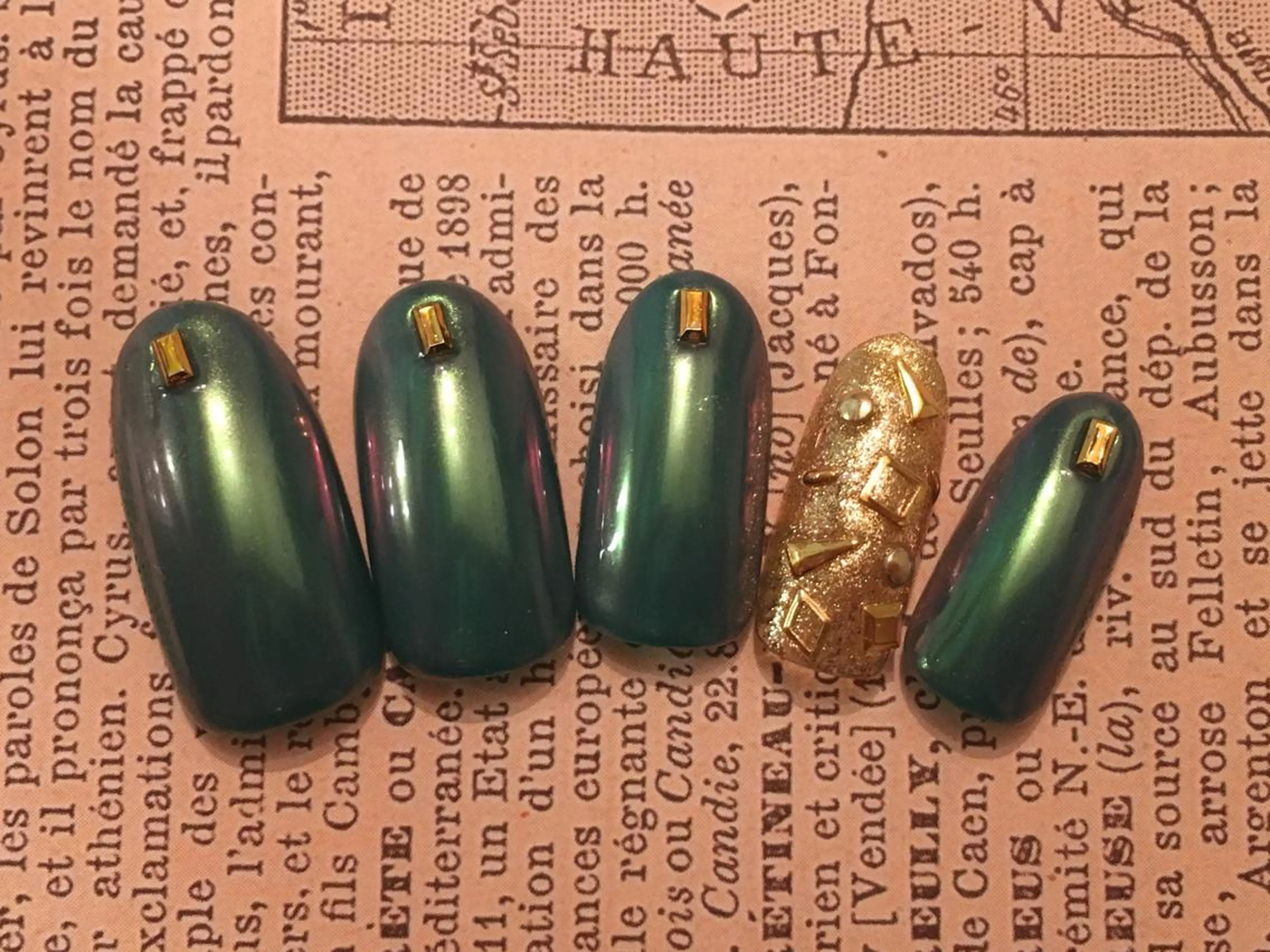 ネイル 古川 里美のネイルデザイン