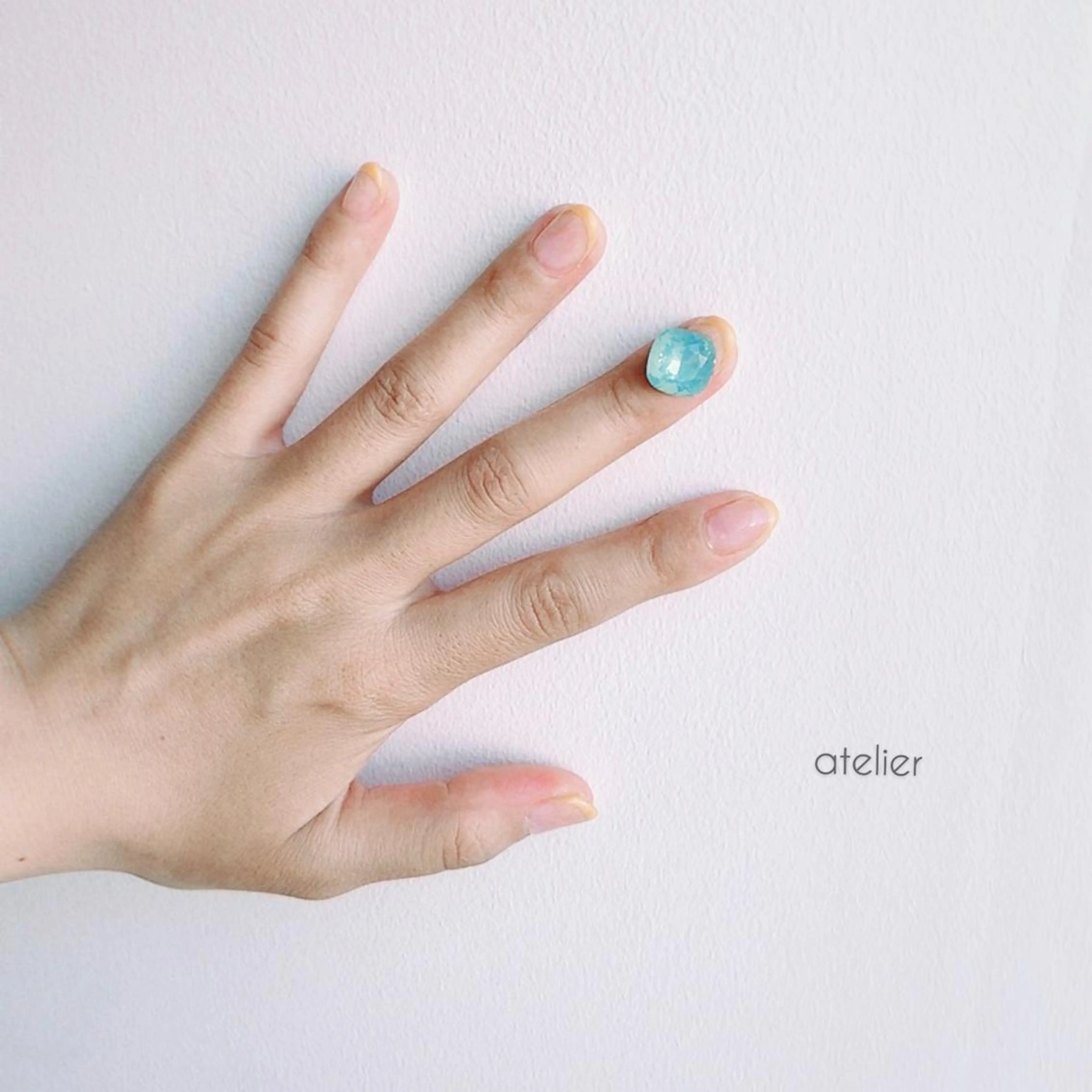 ネイル ワンカラーネイル ハンドネイル 優奈ティン atelier-01のネイルデザイン