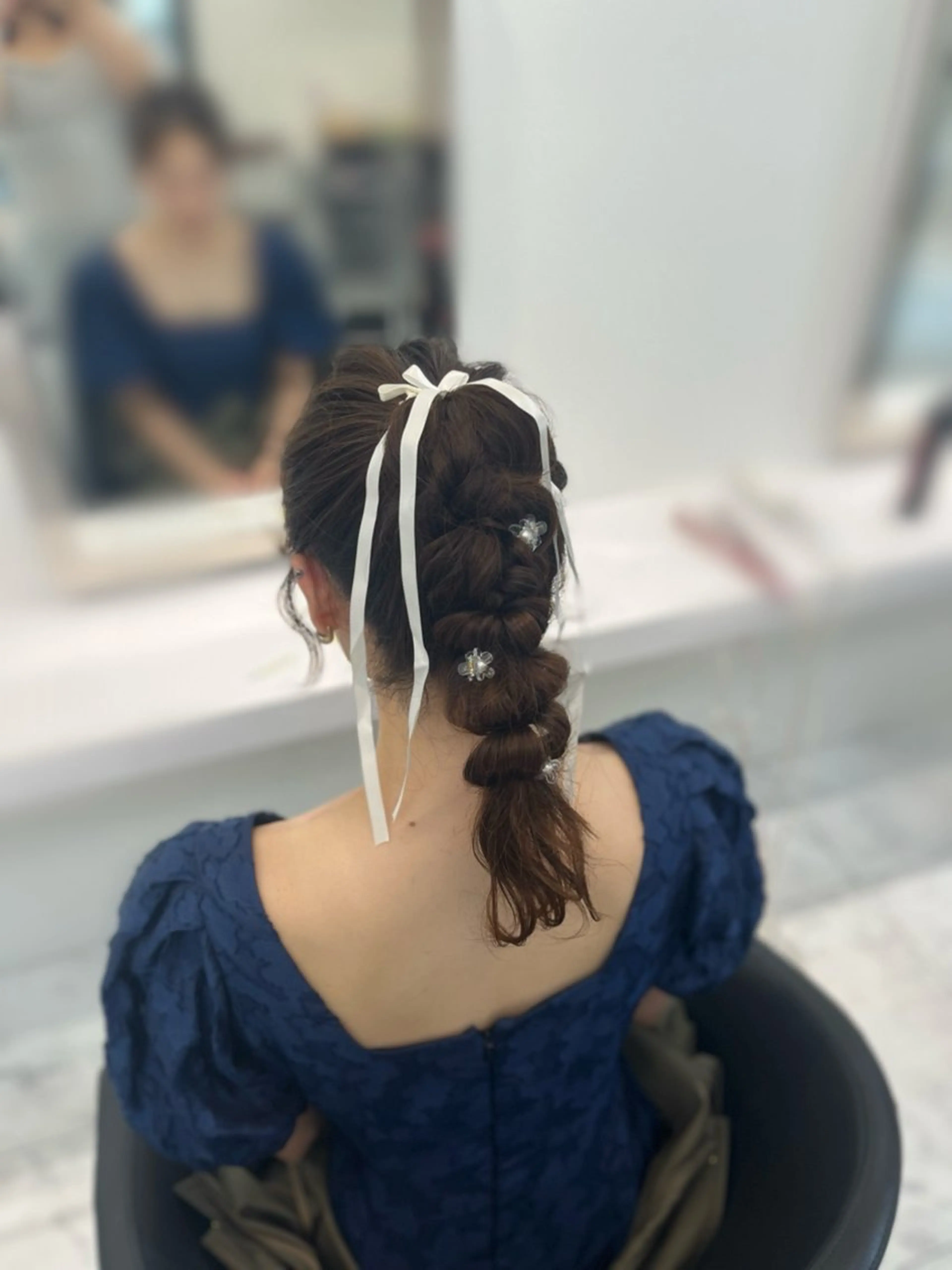 ロング ヘアアレンジ 結婚式・ブライダル ヘアセット ハイトーンカラー💞 くるみ🎀のヘアスタイル