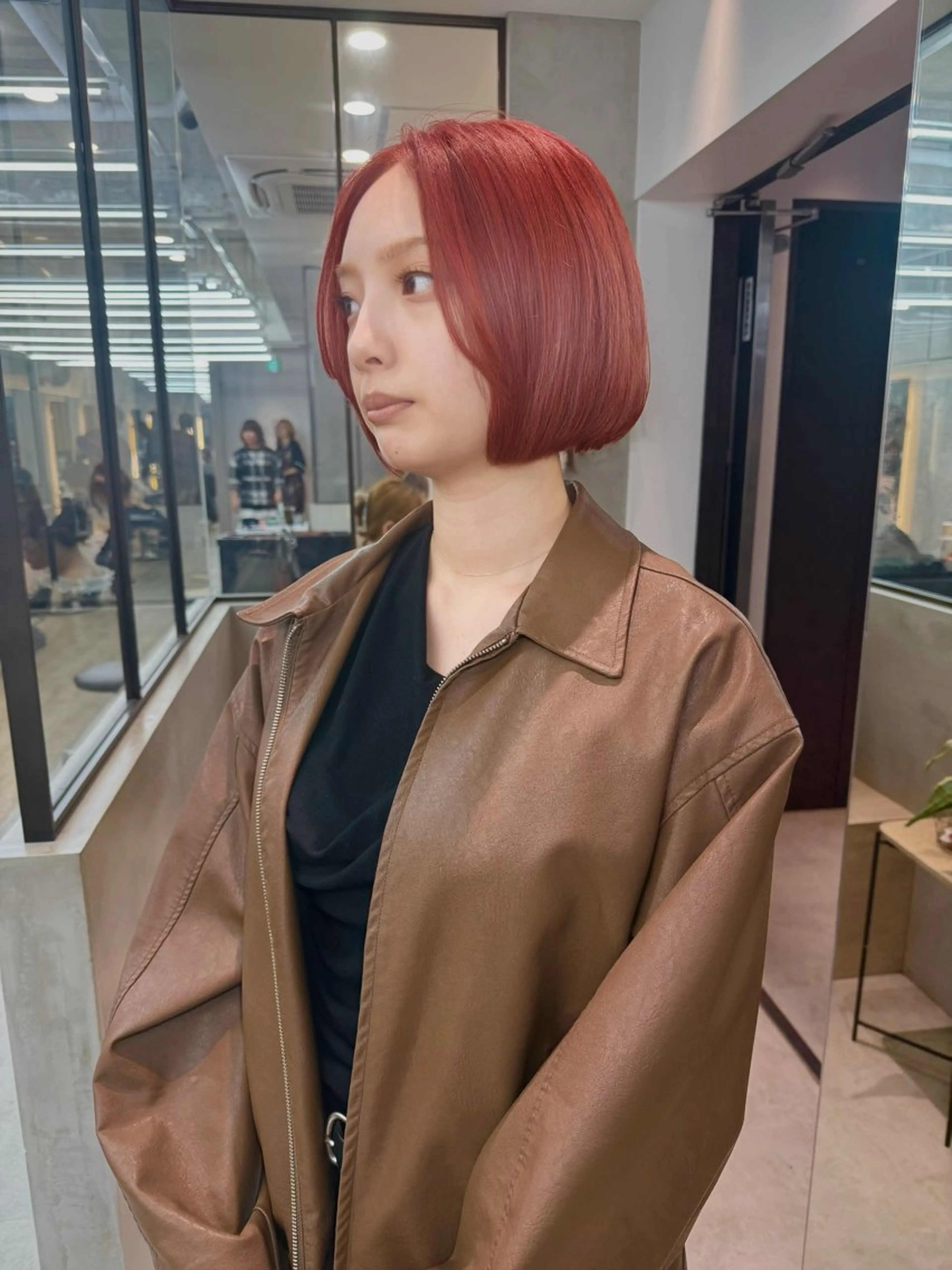 ショート カラー カット ヘアカラー トリートメント ♥️ブリーチ/ボブ/ レイヤー♥️maiのヘアスタイル