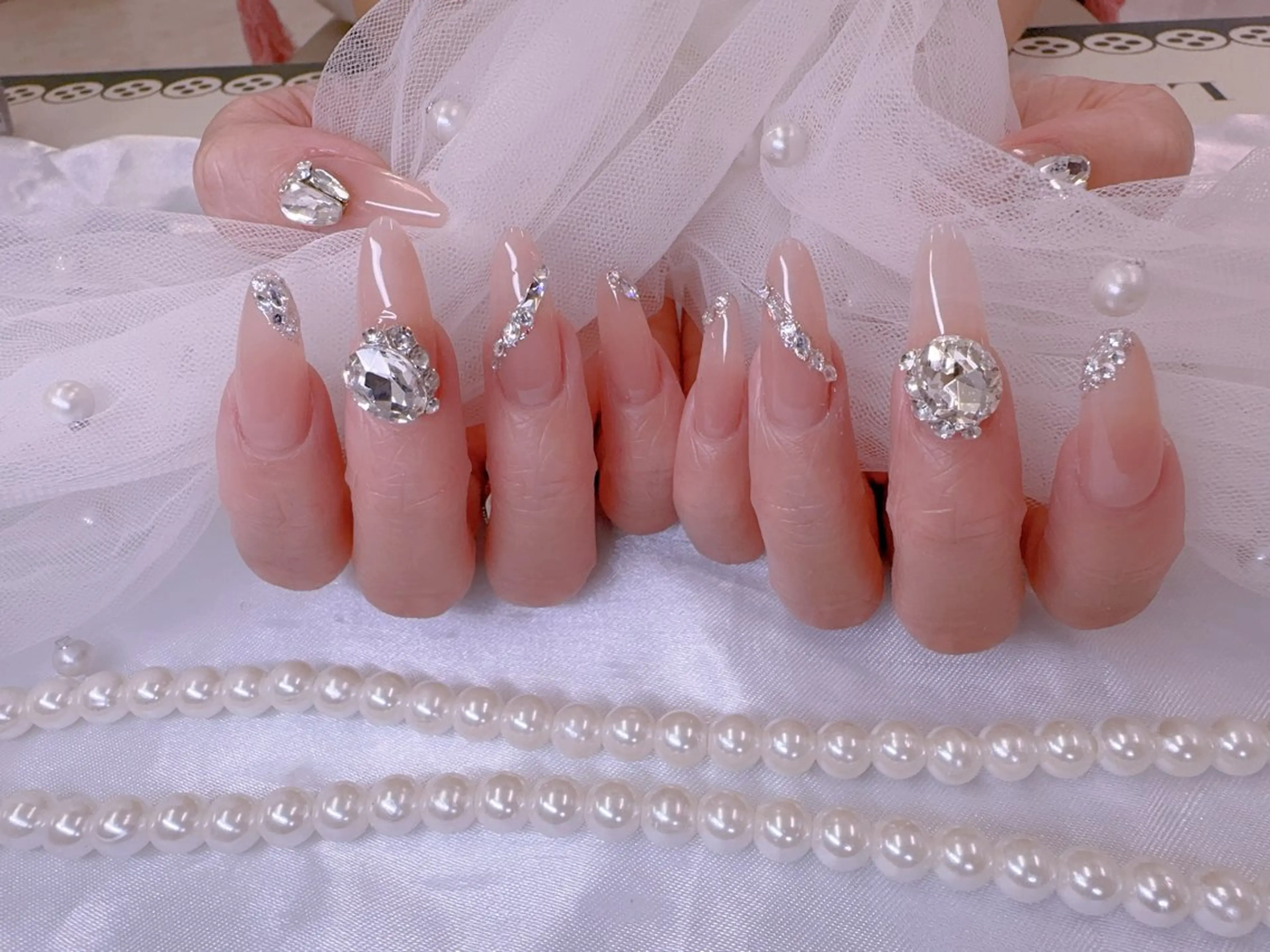 ネイル UMI ネイルサロン新宿🎀のネイルデザイン