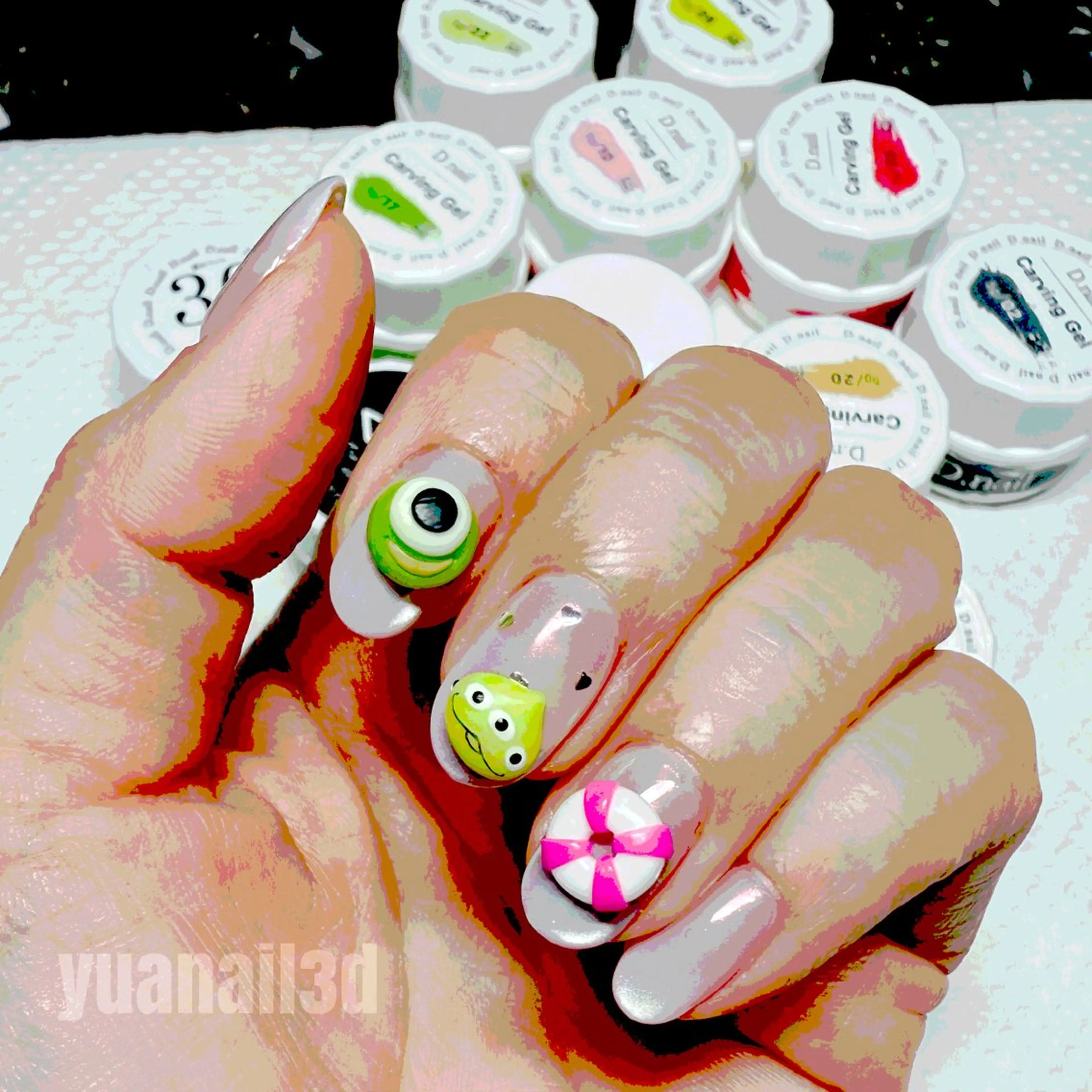 ネイル YÜA NAILのネイルデザイン