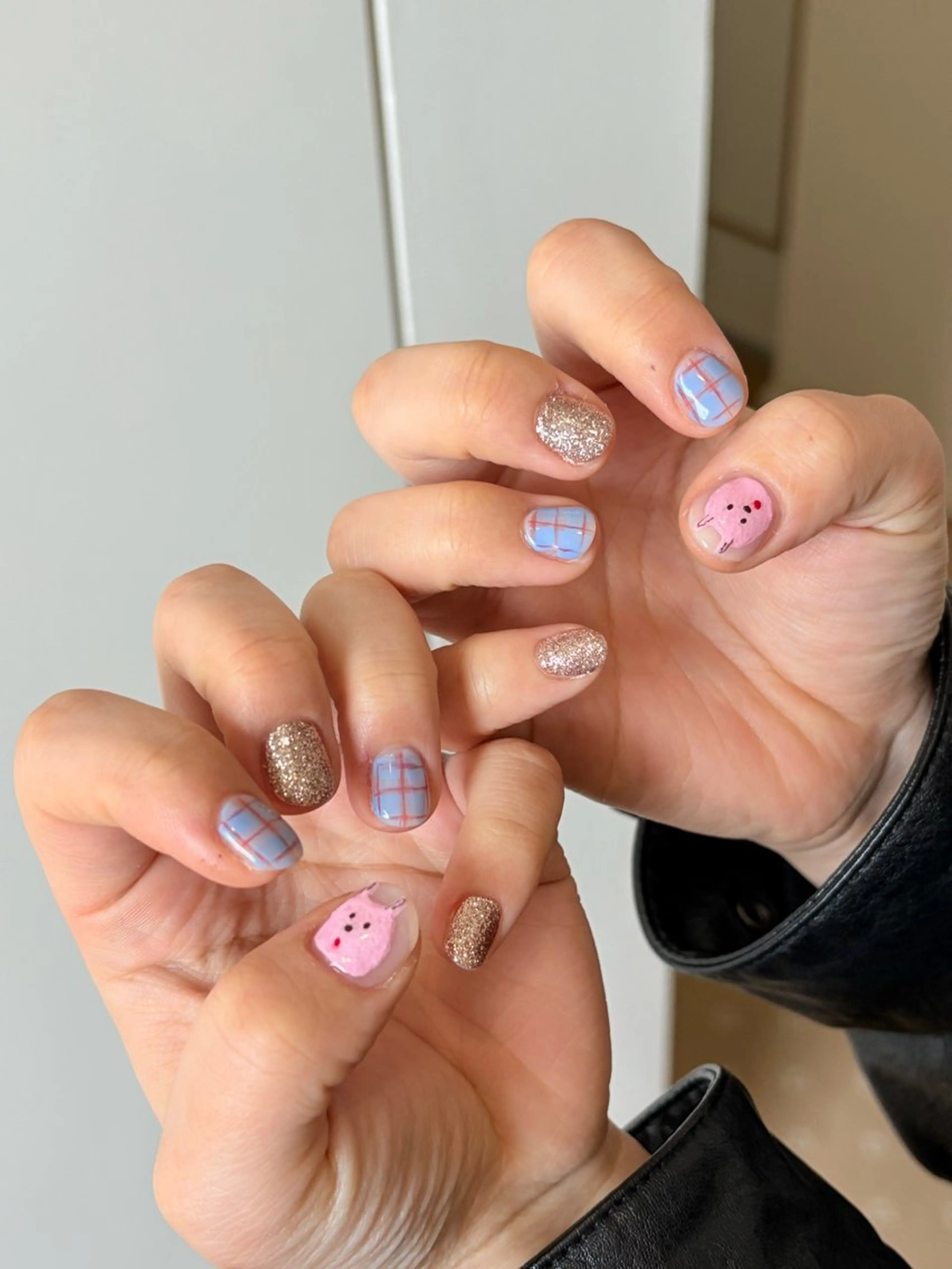 ネイル ハンドネイル she saw me / shokoのネイルデザイン