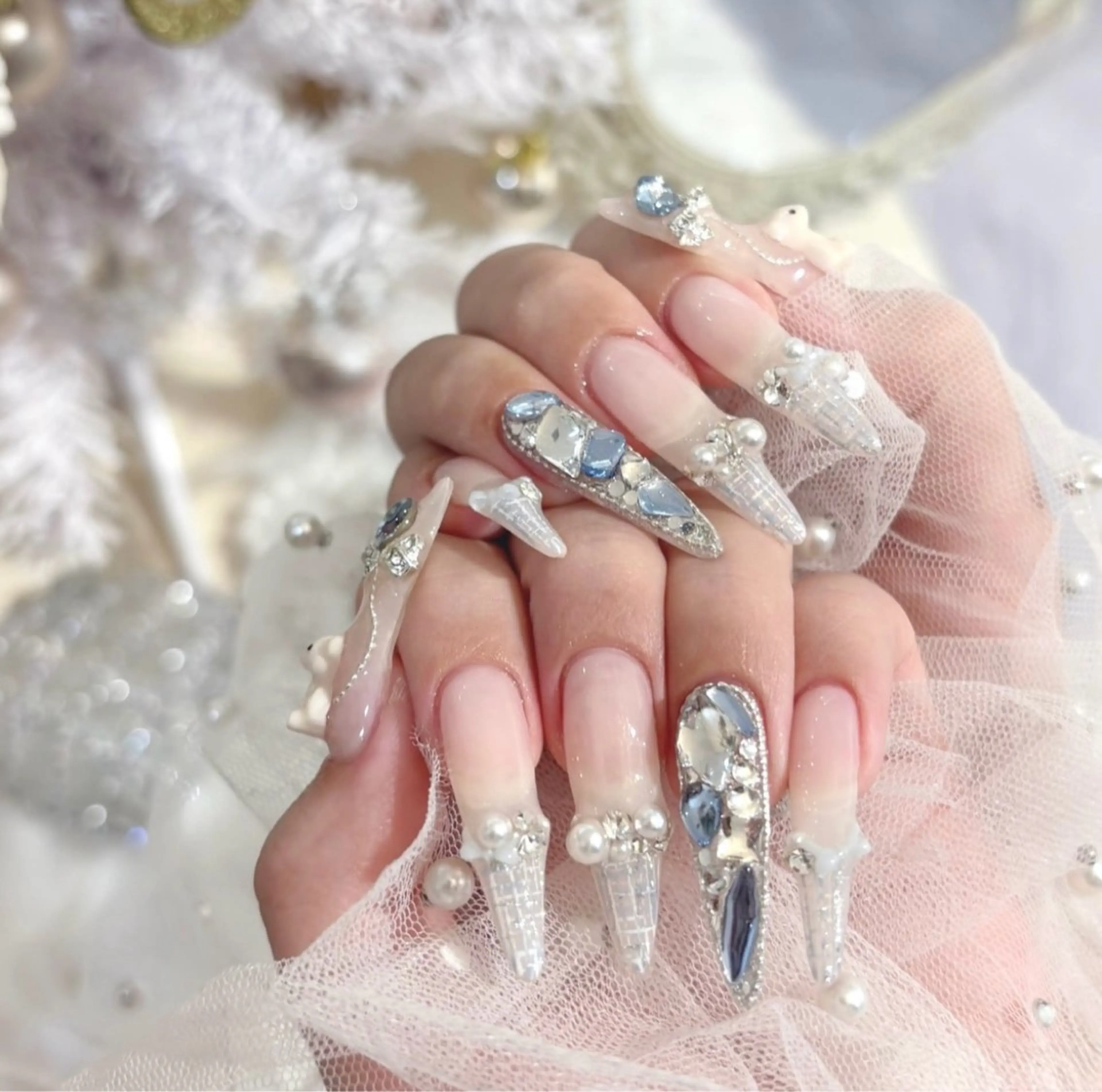 ネイル 韓国ネイル ニュアンスネイル シンプルネイル 春ネイル ワンホンネイル Nihonthy Nail 新宿所属・Nihonthy Nail 新宿のネイルデザイン