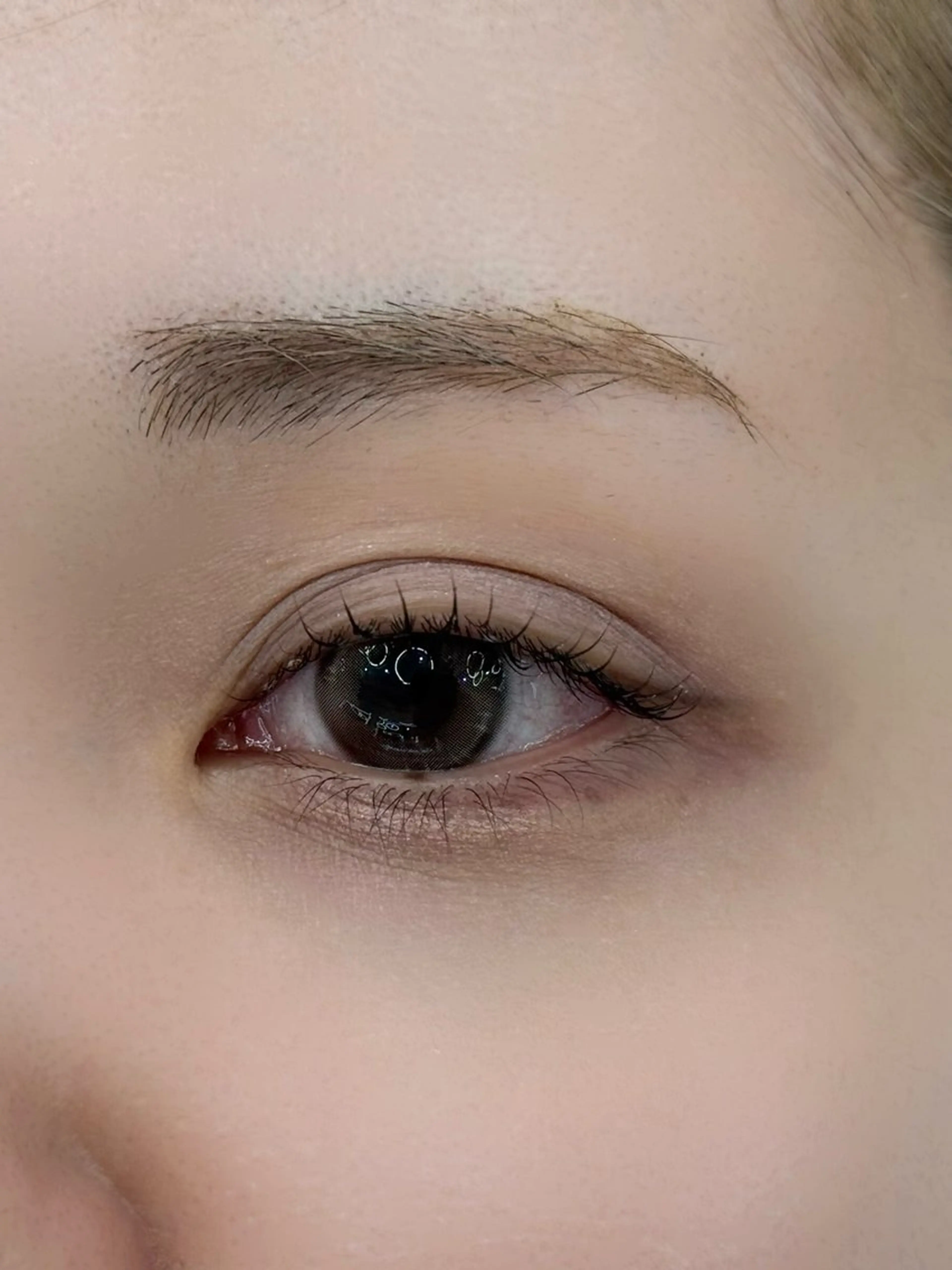 マツエク・マツパ 韓国レイヤー/天神 ダブルカラー/真白のヘアスタイル