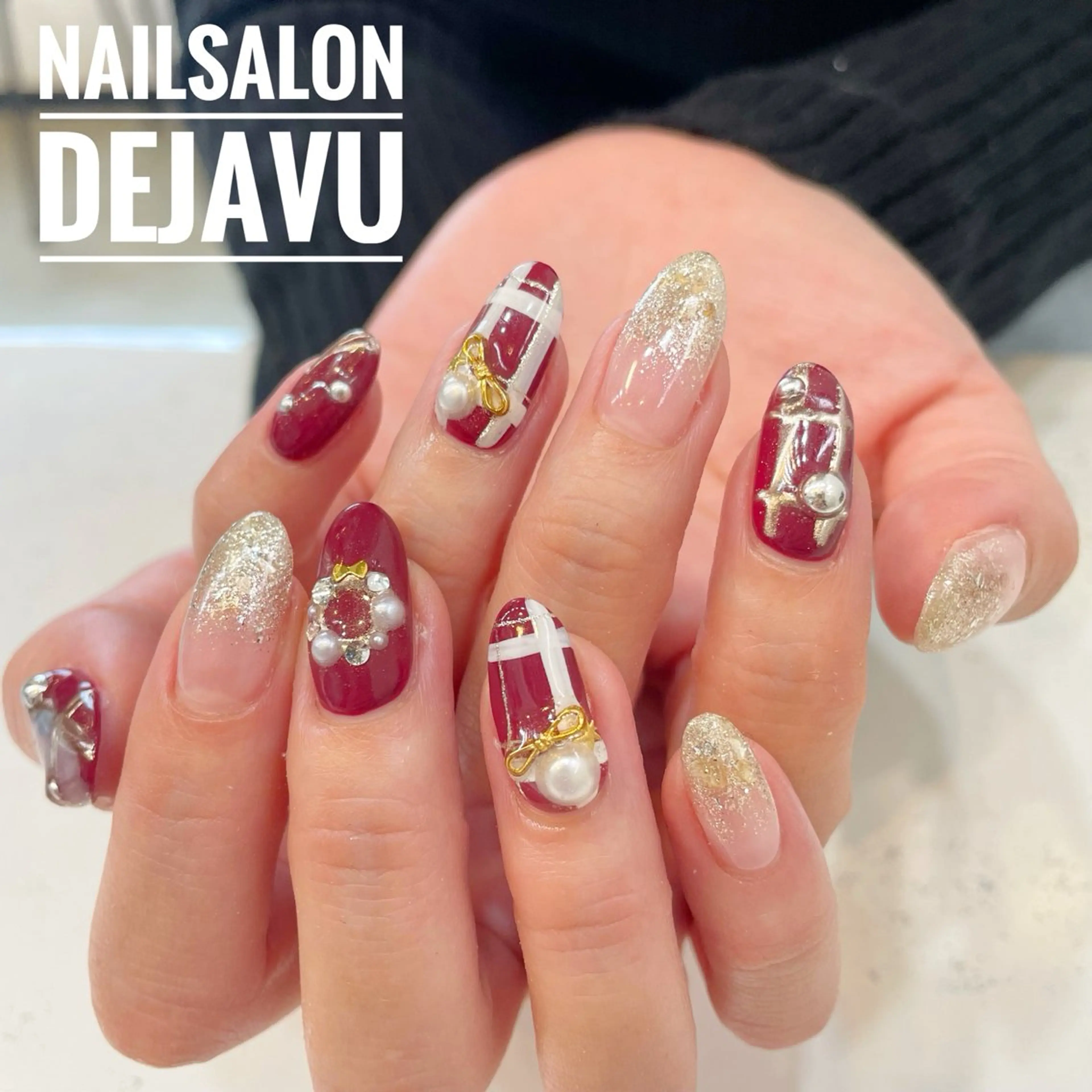 ネイル 持ち込み 冬ネイル クリスマス ハンドネイル Nail salon Dejavu 🌿のネイルデザイン