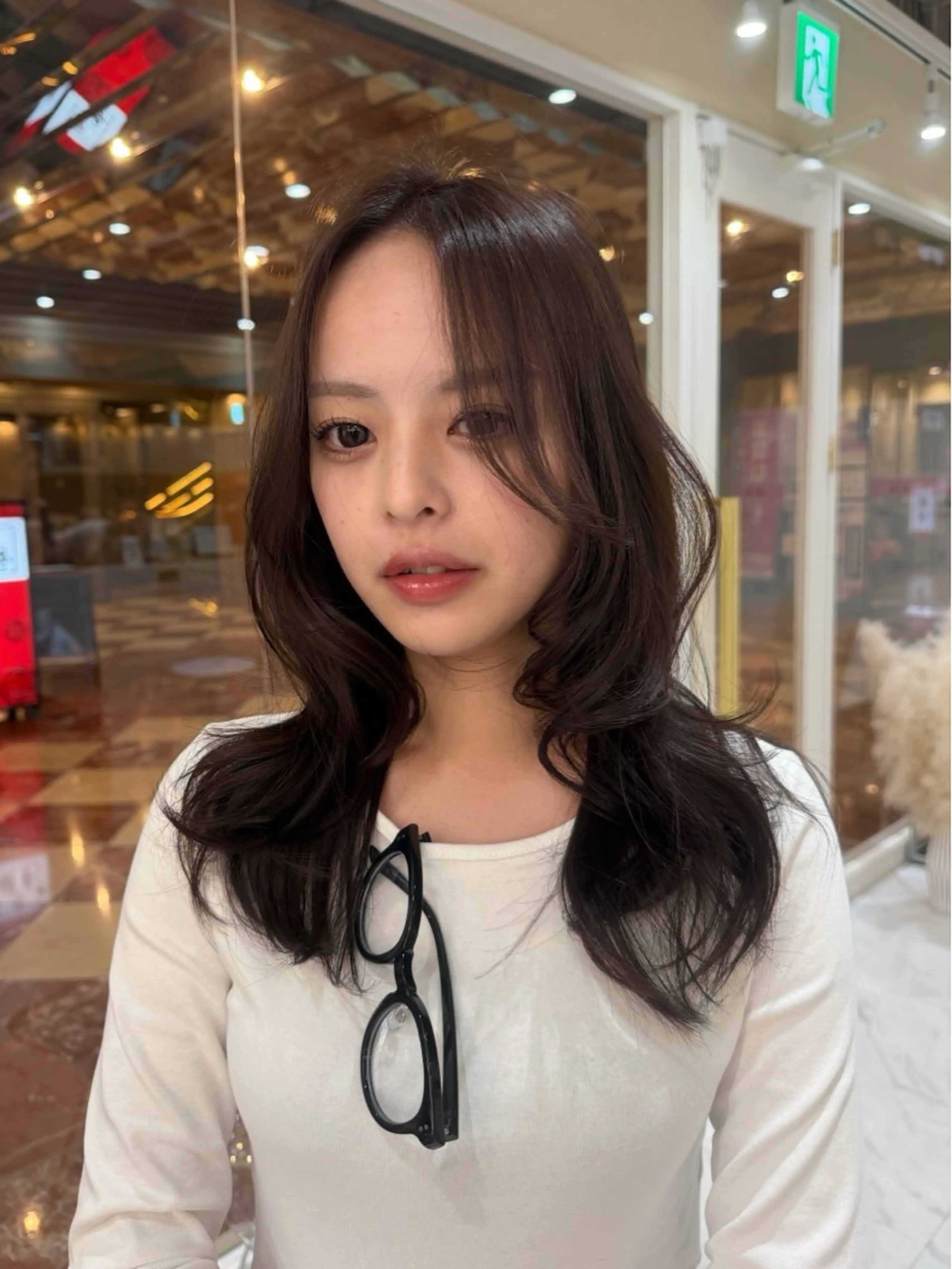 セミロング カット ヘアカラー レイヤーカット/髪質 改善/momo🎀のヘアスタイル