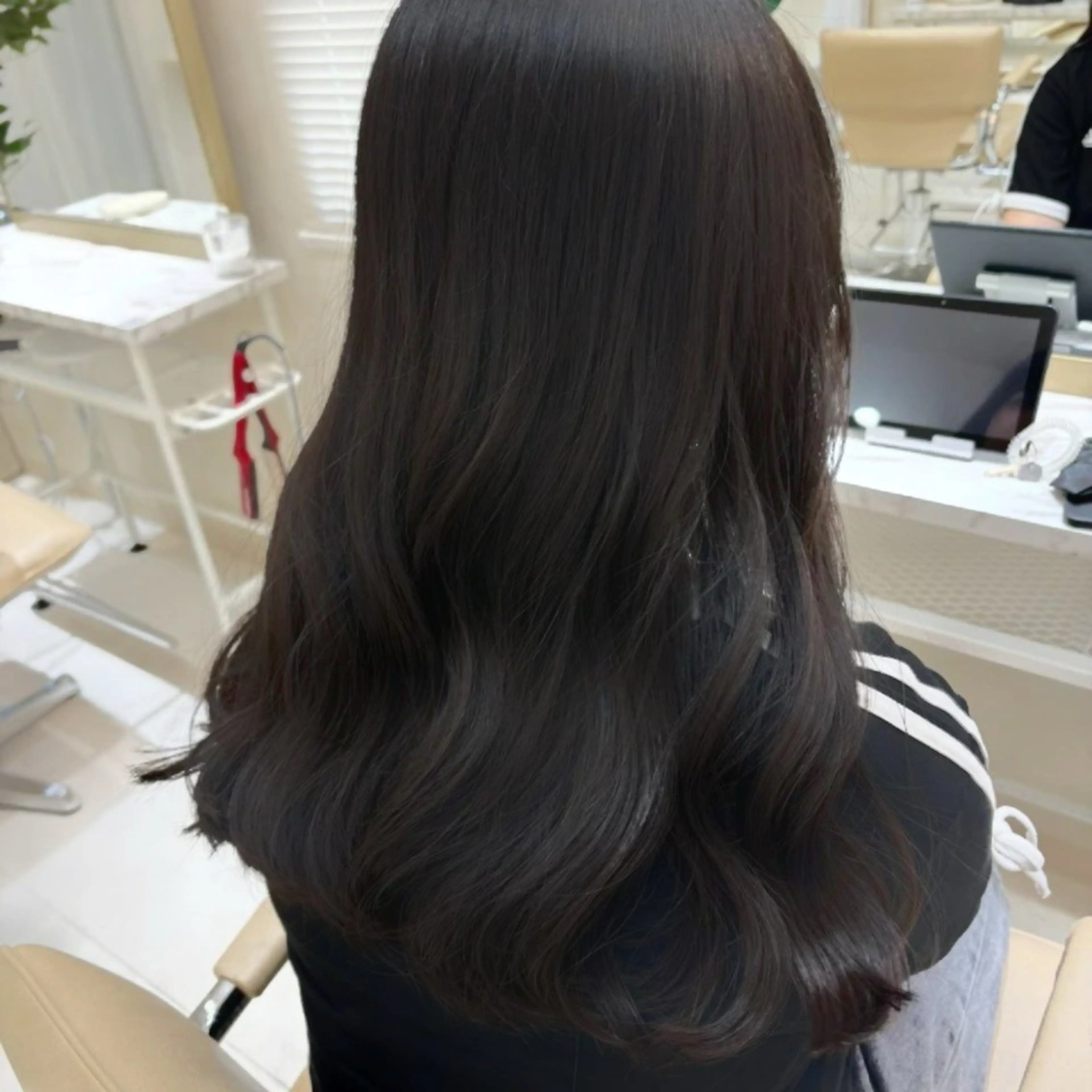 ロング カラー カット ヘアカラー トリートメント りほ/顔周りカット/ レイヤーカットのヘアスタイル