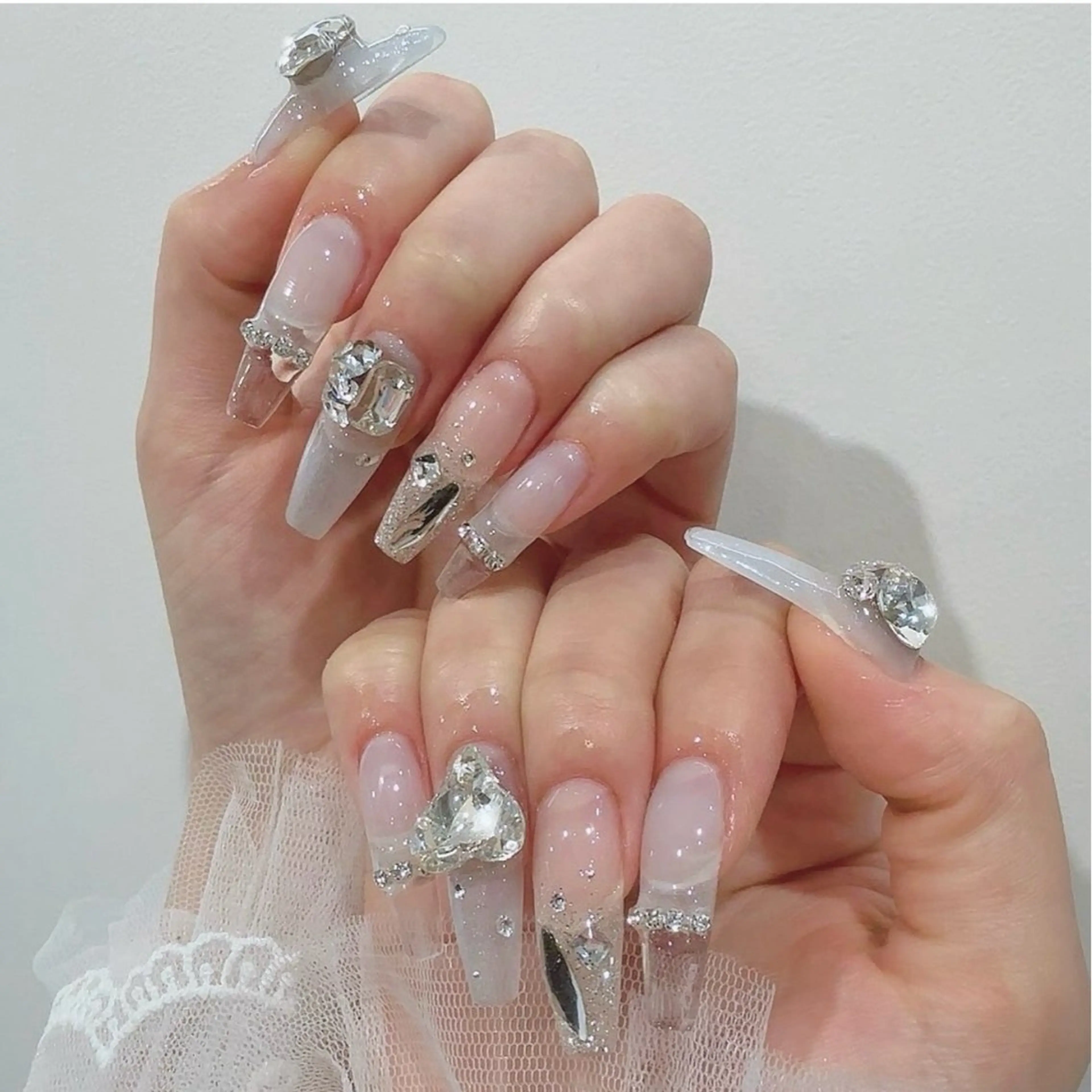 ネイル 韓国ネイル 持ち込み ニュアンスネイル ネイルチップ ハンドネイル TABI ANA.CHUOのネイルデザイン