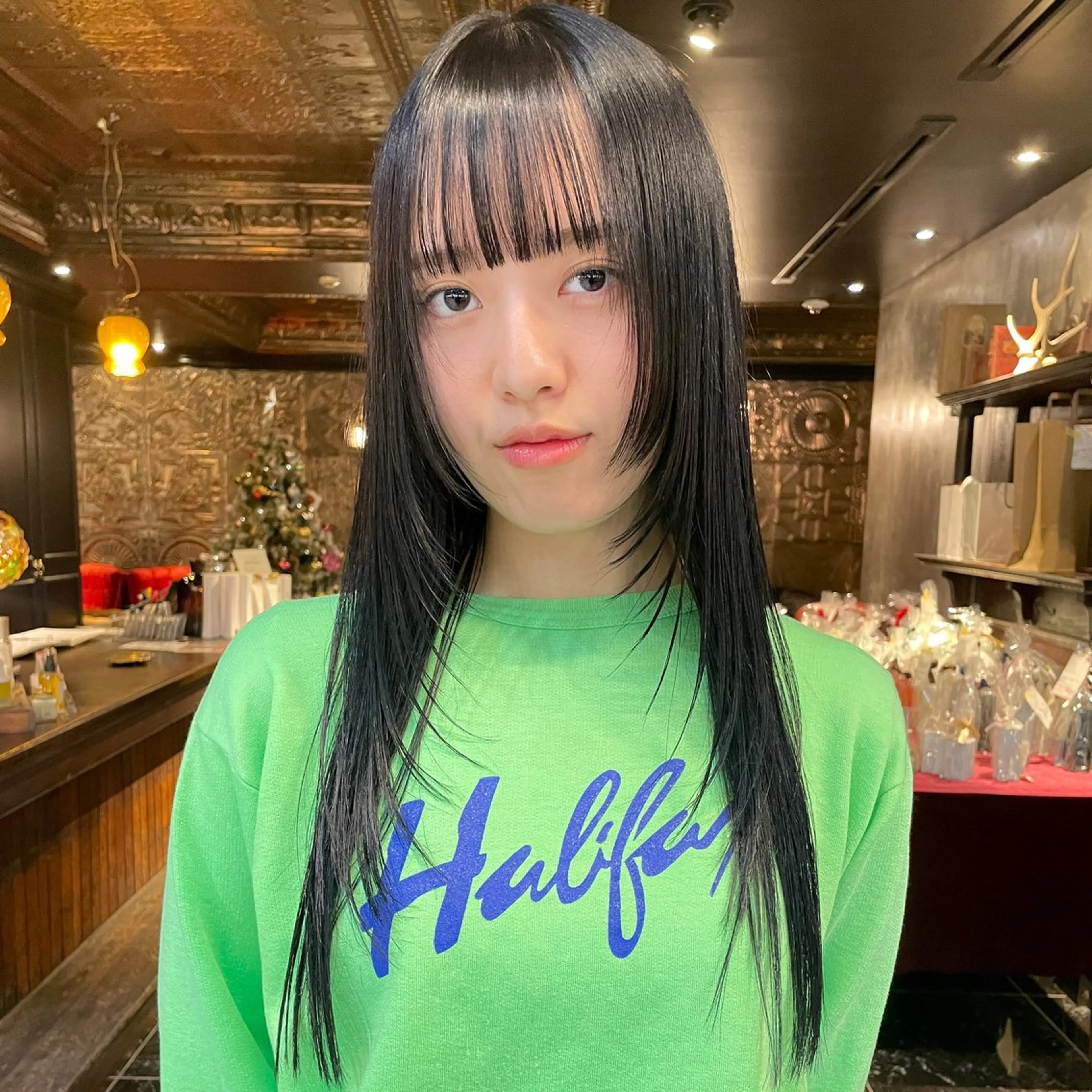 ロング カラー カット ヘアカラー 縮毛矯正 トリートメント 似合わせカラー / レイヤーMADOKAのヘアスタイル