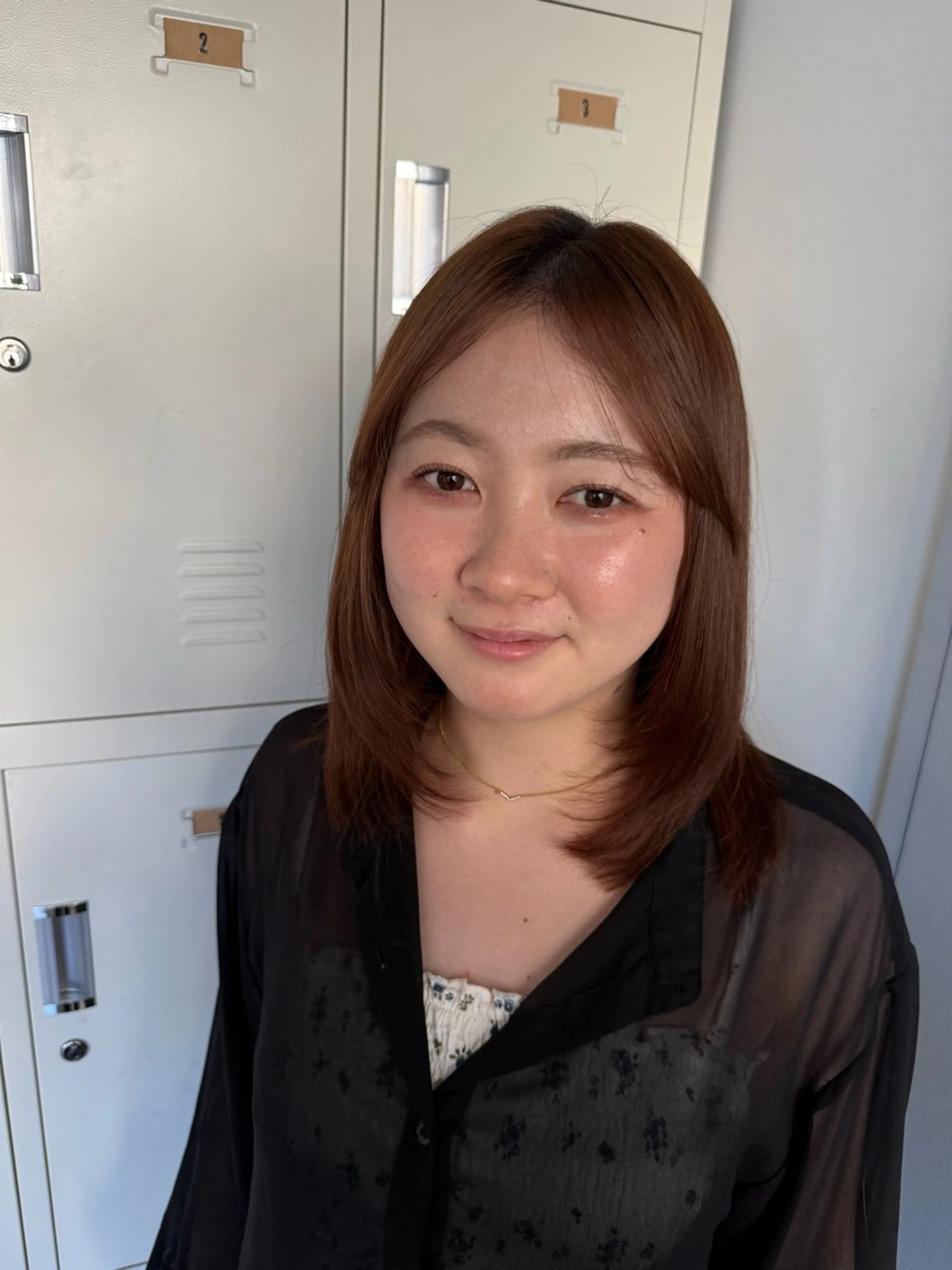 ミディアム ボブ 顔周りカット レイヤーカット FERIA池田/ 大達咲月のヘアスタイル