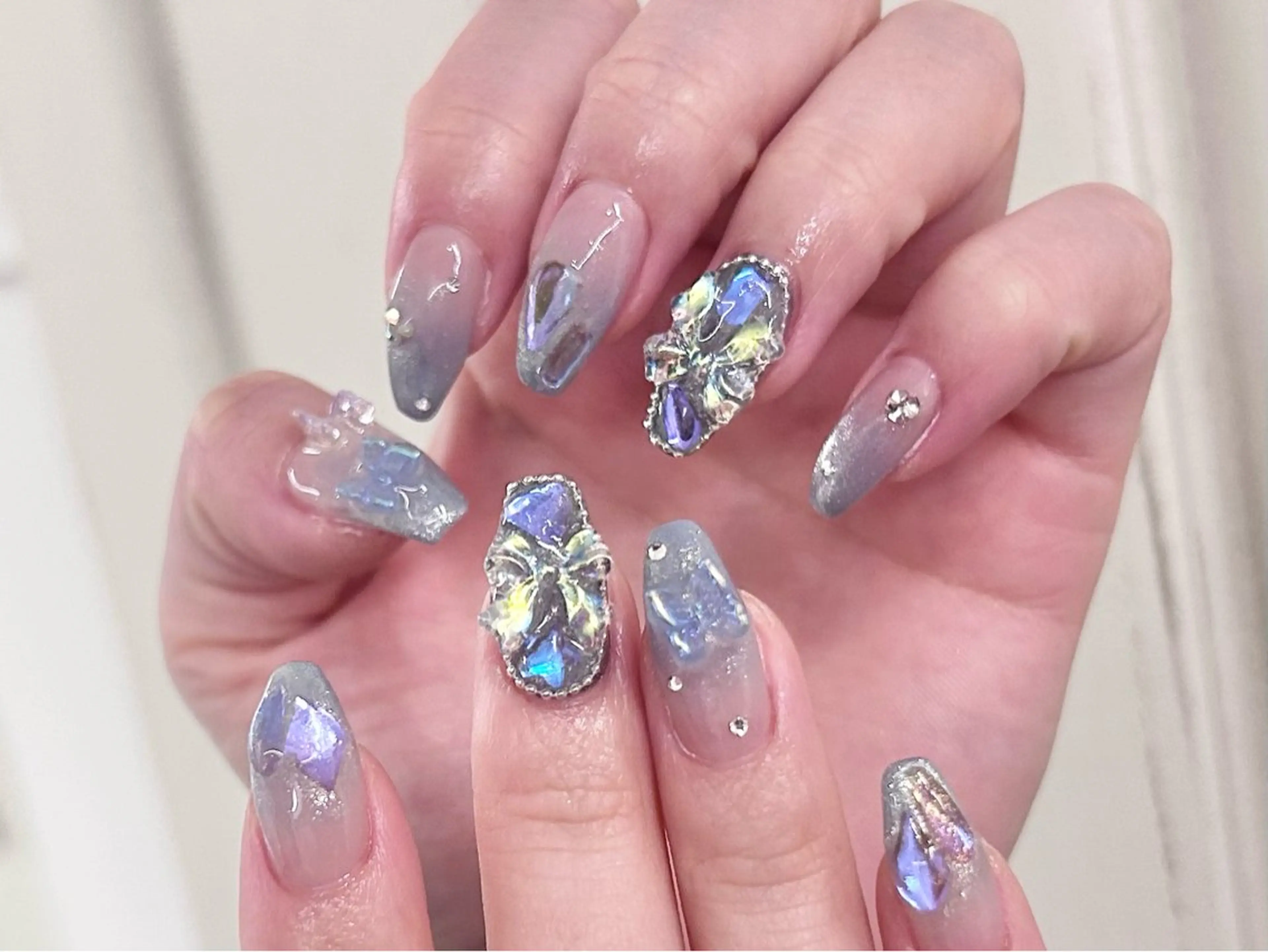 ネイル 髙橋 直央のネイルデザイン