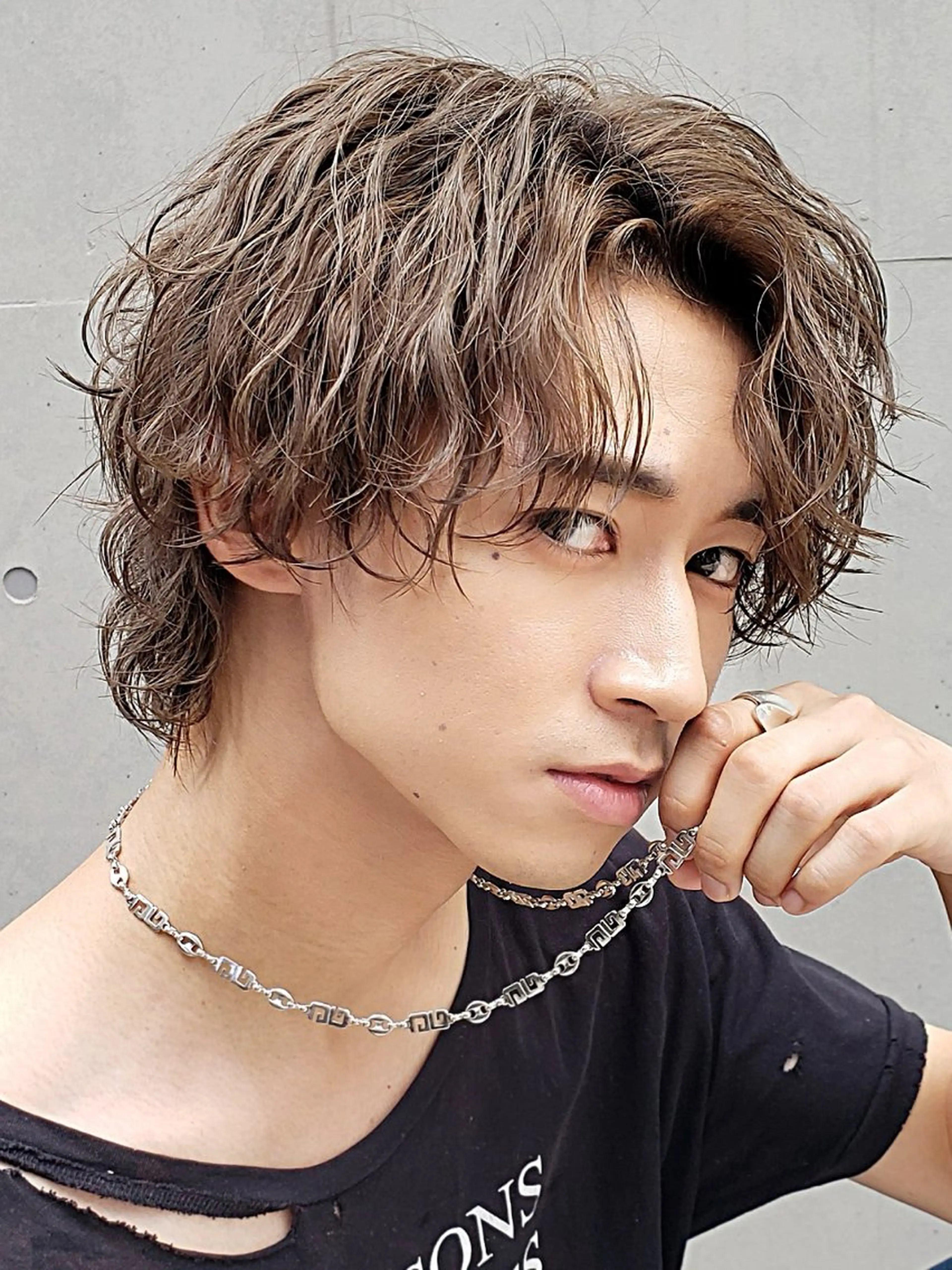 パーマ メンズ センターパート コンマヘア フェードカット カルマパーマ マッシュ 原宿 無料カット fifth イノウエのヘアスタイル