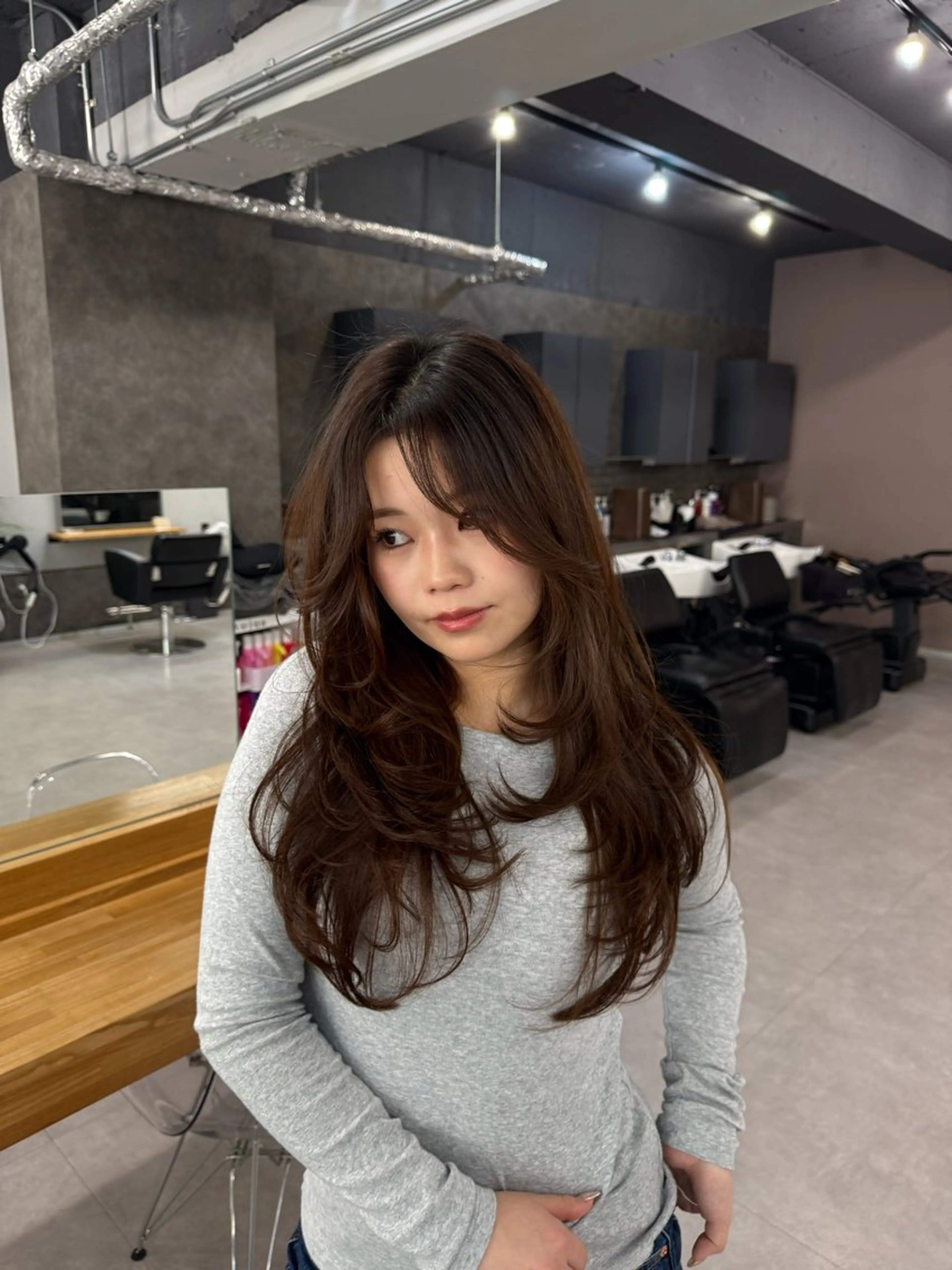 ロング カラー ブラウンカラー 透明感カラー ナチュラルブラウン レイヤーカット カット ヘアカラー レイヤーカット 韓国風PAOのヘアスタイル