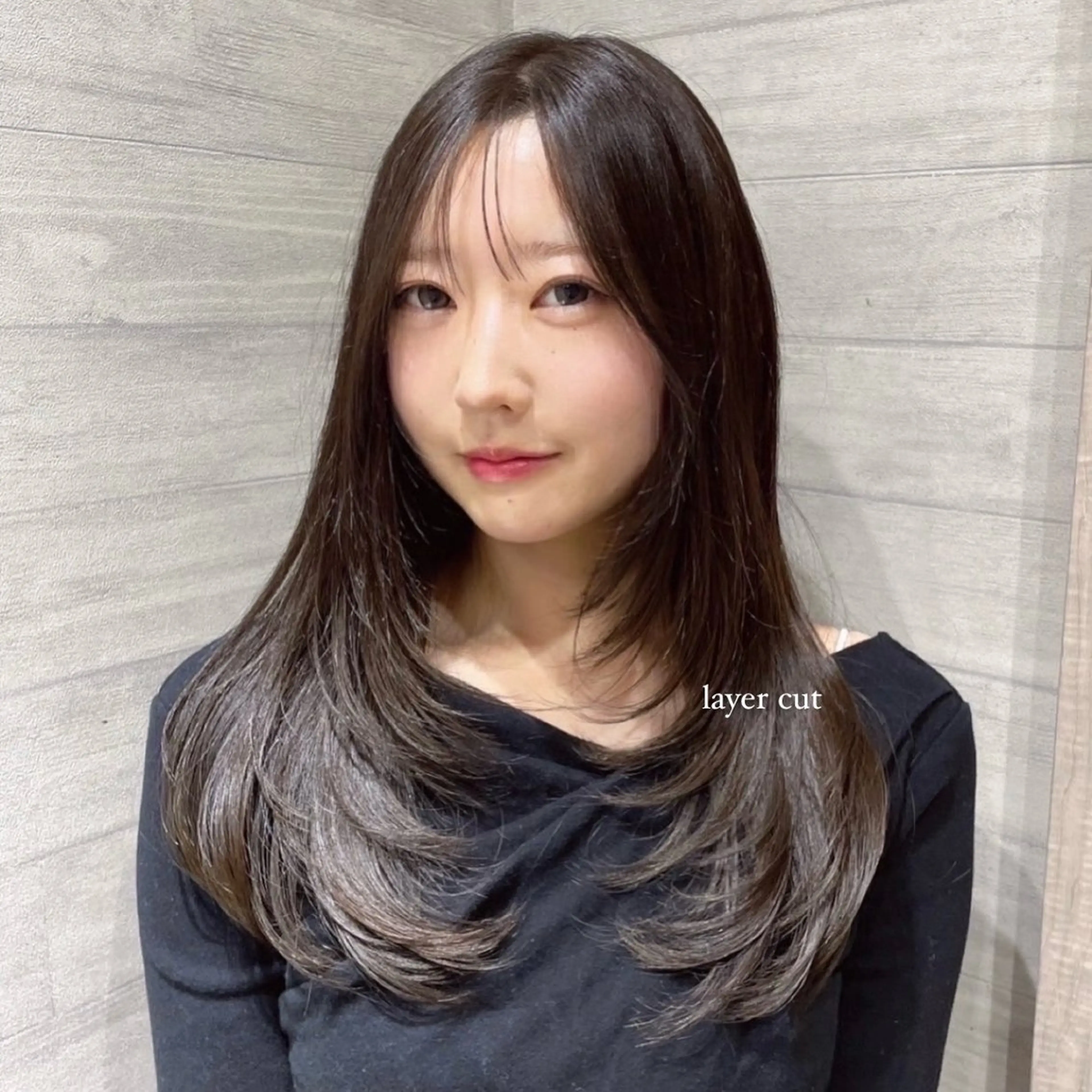ロング レイヤー🩵オリーブ /透明感/Miuのヘアスタイル