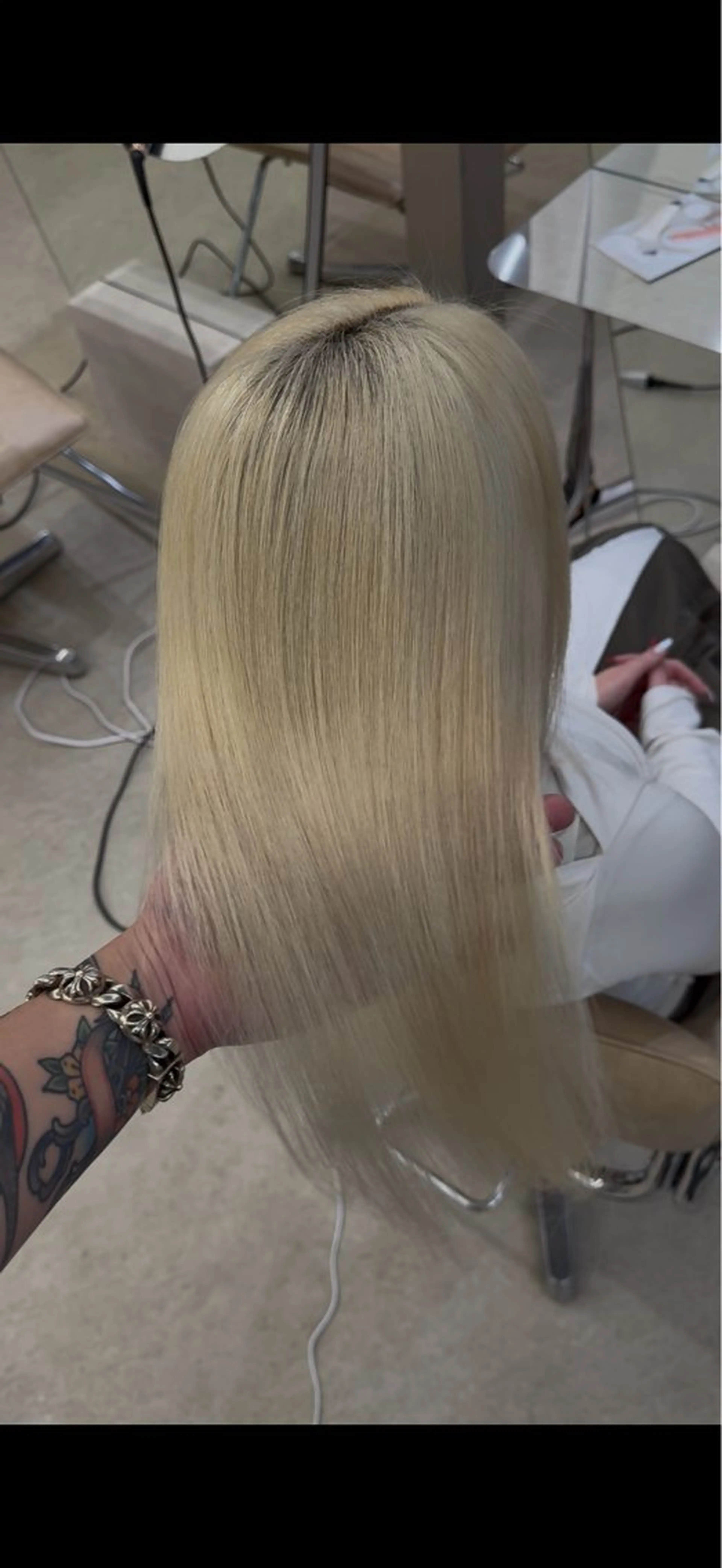 ロング 縮毛矯正 💛透明感ハイトーン /ブリーチ縮毛💛のヘアスタイル