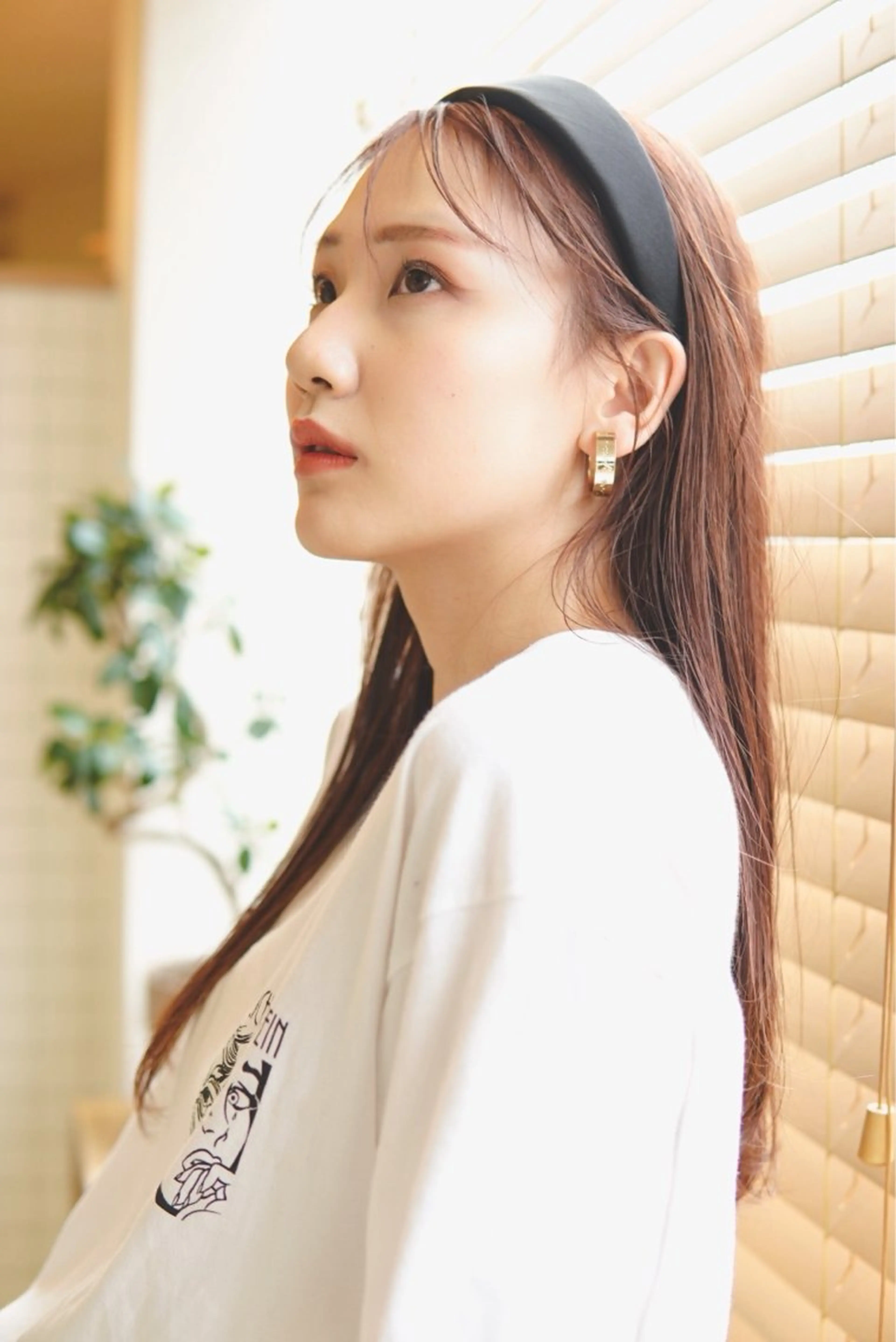 ロング カラー ベージュカラー ブラウンカラー 透明感カラー くびれヘア 韓国風ヘア カット ヘアカラー トリートメント cana 札幌レイヤースタイルのヘアスタイル