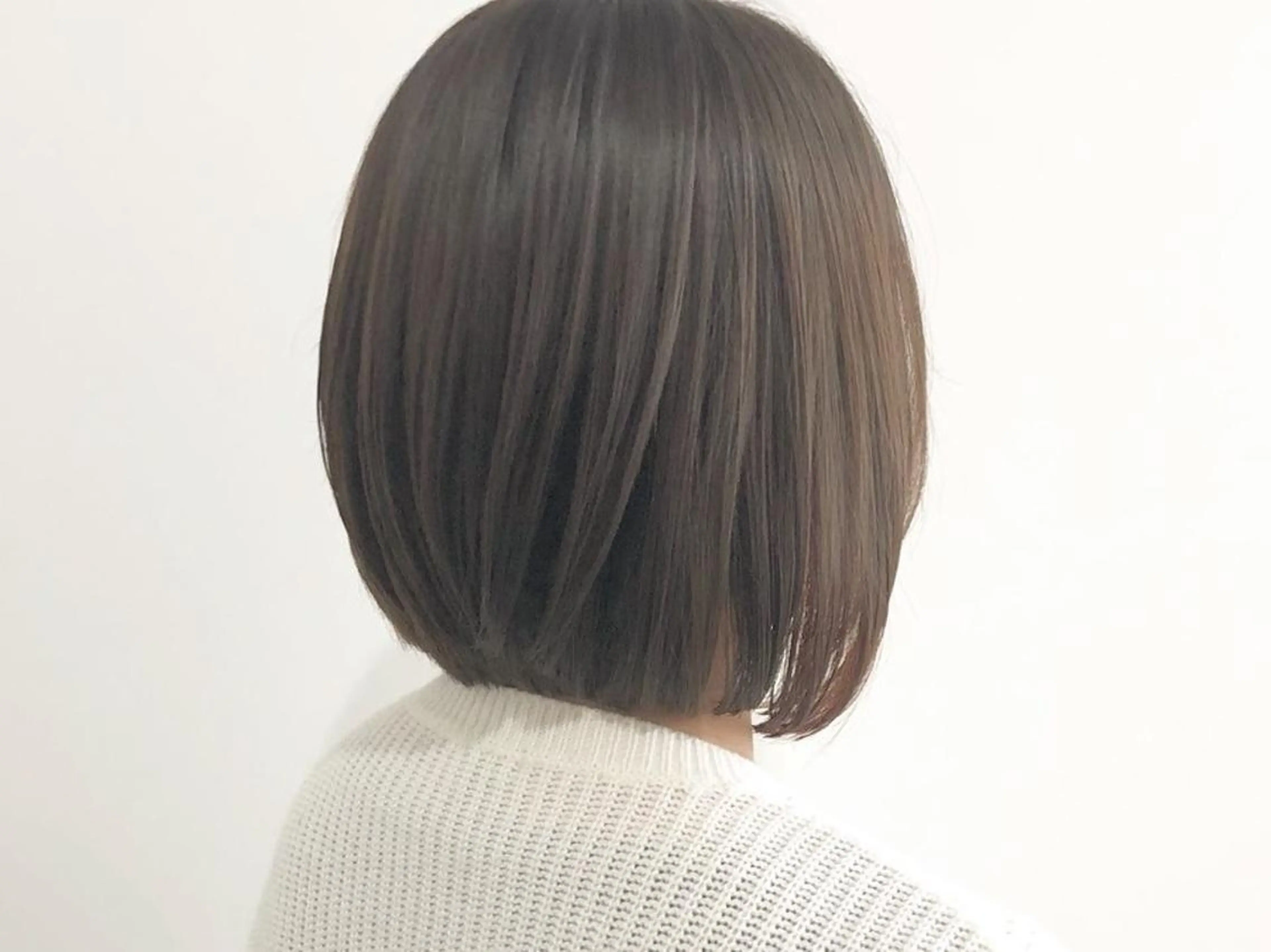 ミディアム カラー パーマ ヘアアレンジ ネイル マツエク・マツパ 川野 彩海のヘアスタイル