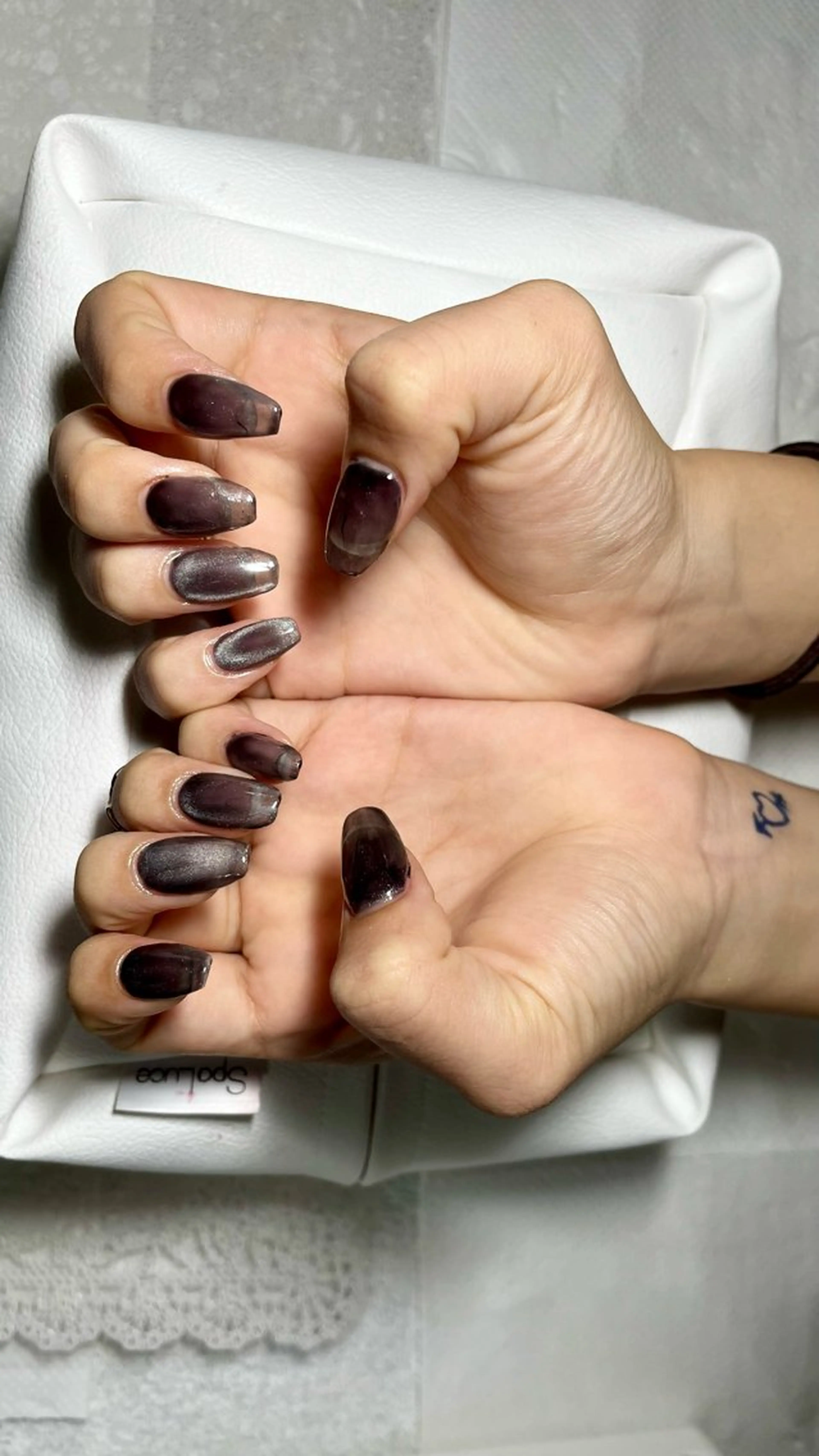 ネイル 長さ出し ジェルネイル マグネットネイル Claro(クラロ) ネイル&デザインのネイルデザイン