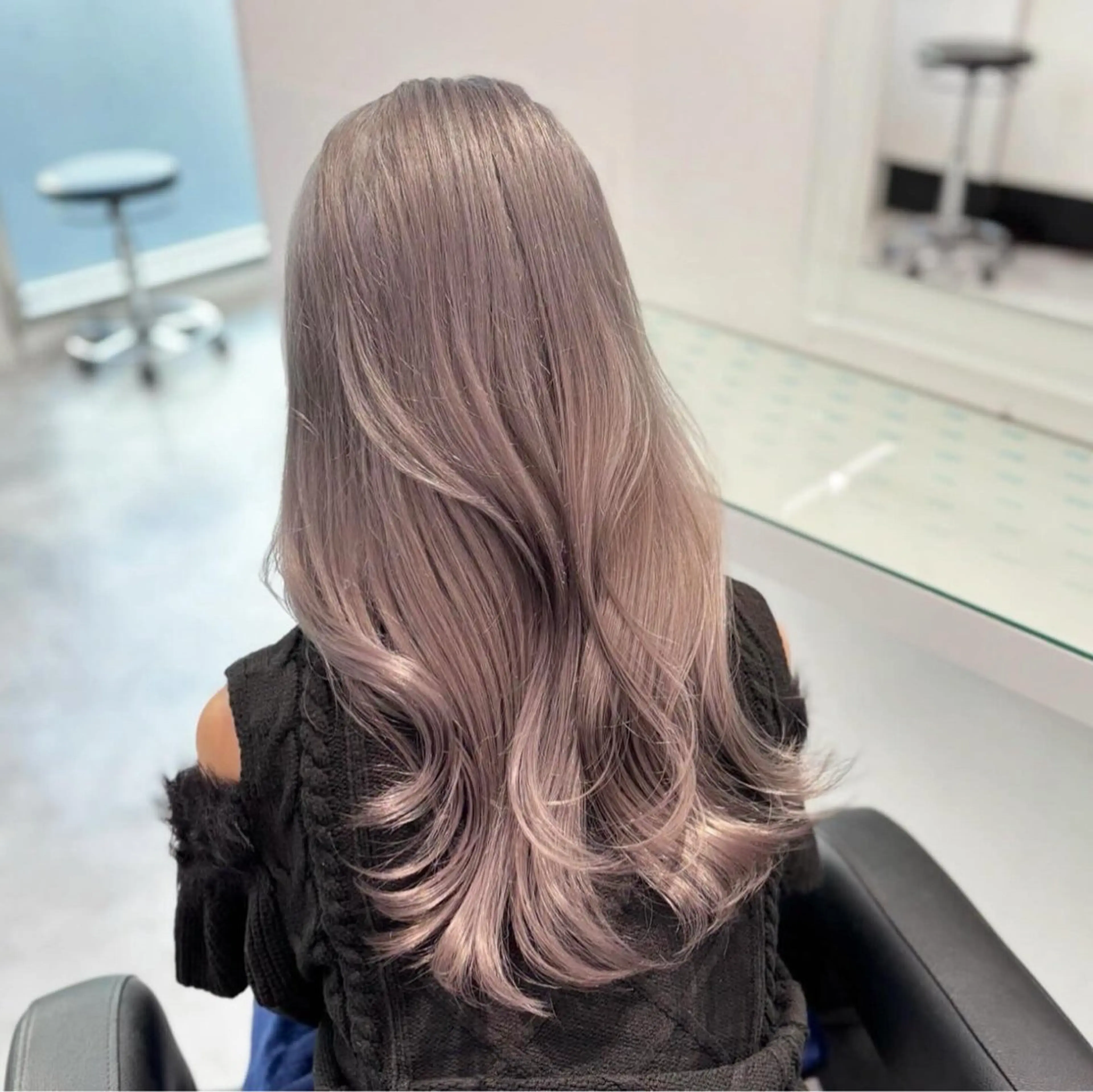 セミロング カラー パーマ ヘアアレンジ メンズ ヘアカラー トリートメント ♡ 𝐑𝐈𝐎♡のヘアスタイル