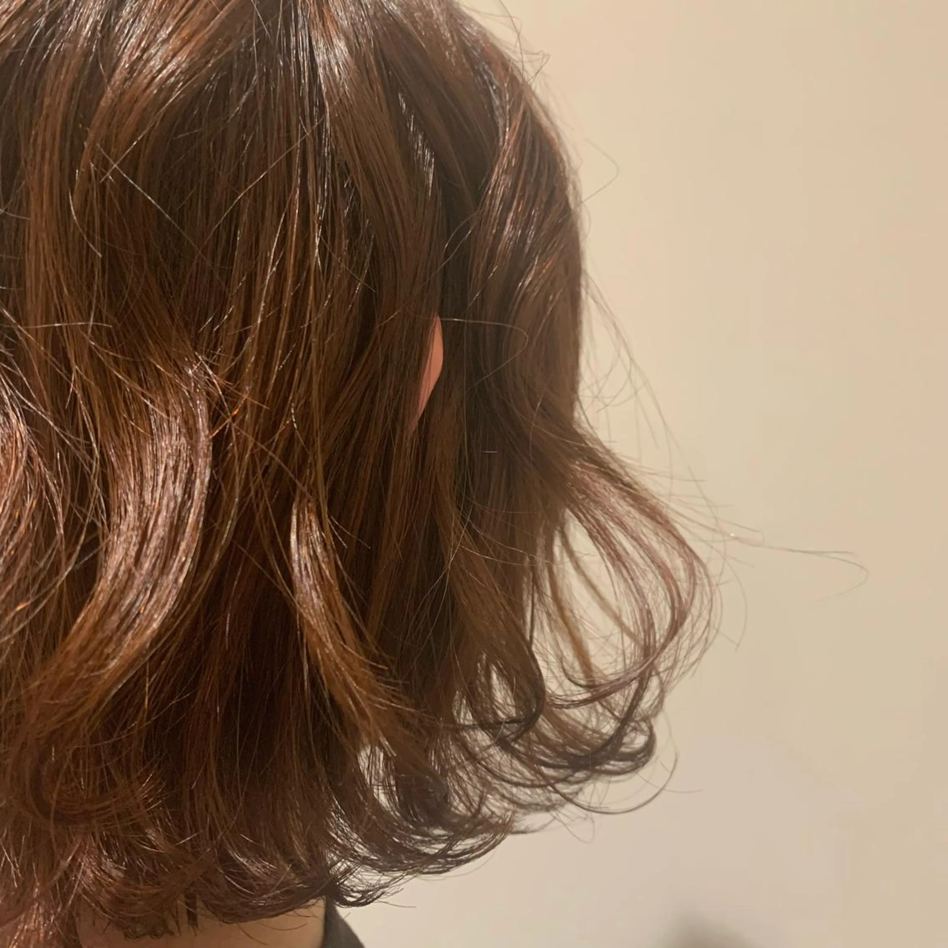 ショート カラー 高井瑠華🌼 ストカールカット特化のヘアスタイル