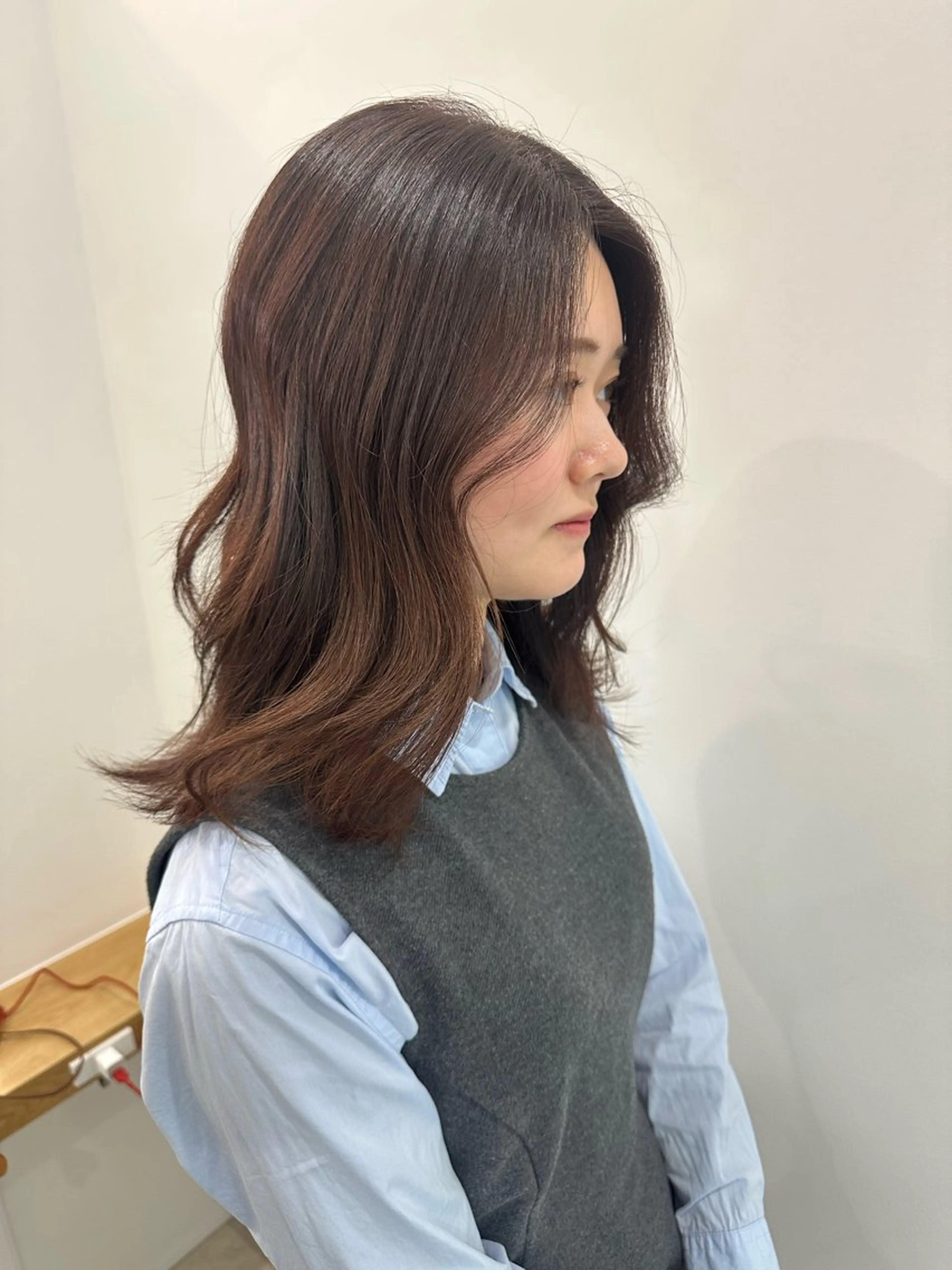 ミディアム カラー ヘアカラー トリートメント レイヤー/ナチュラル 💐nao.のヘアスタイル