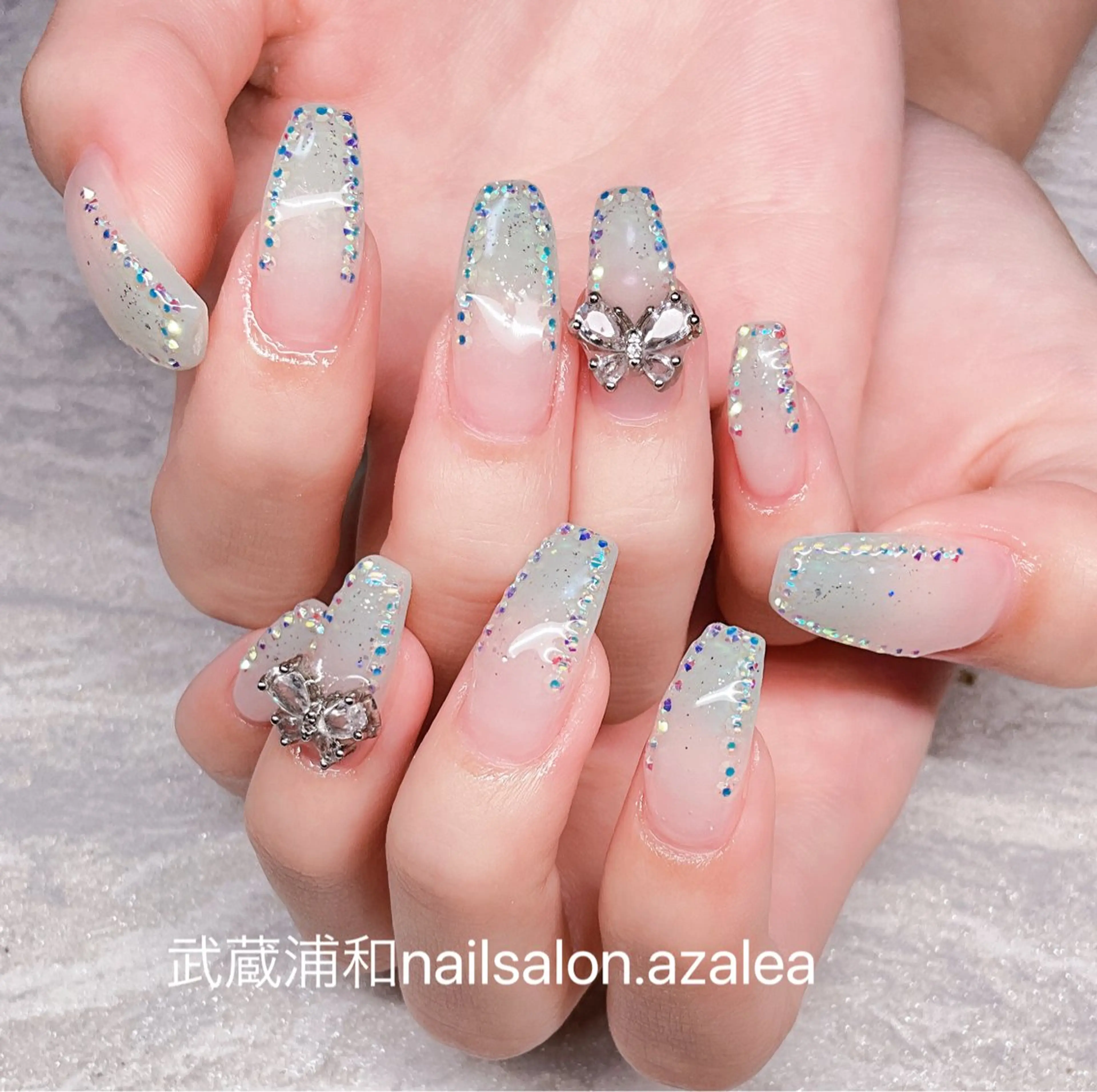 ネイル ハンドネイル R inのネイルデザイン