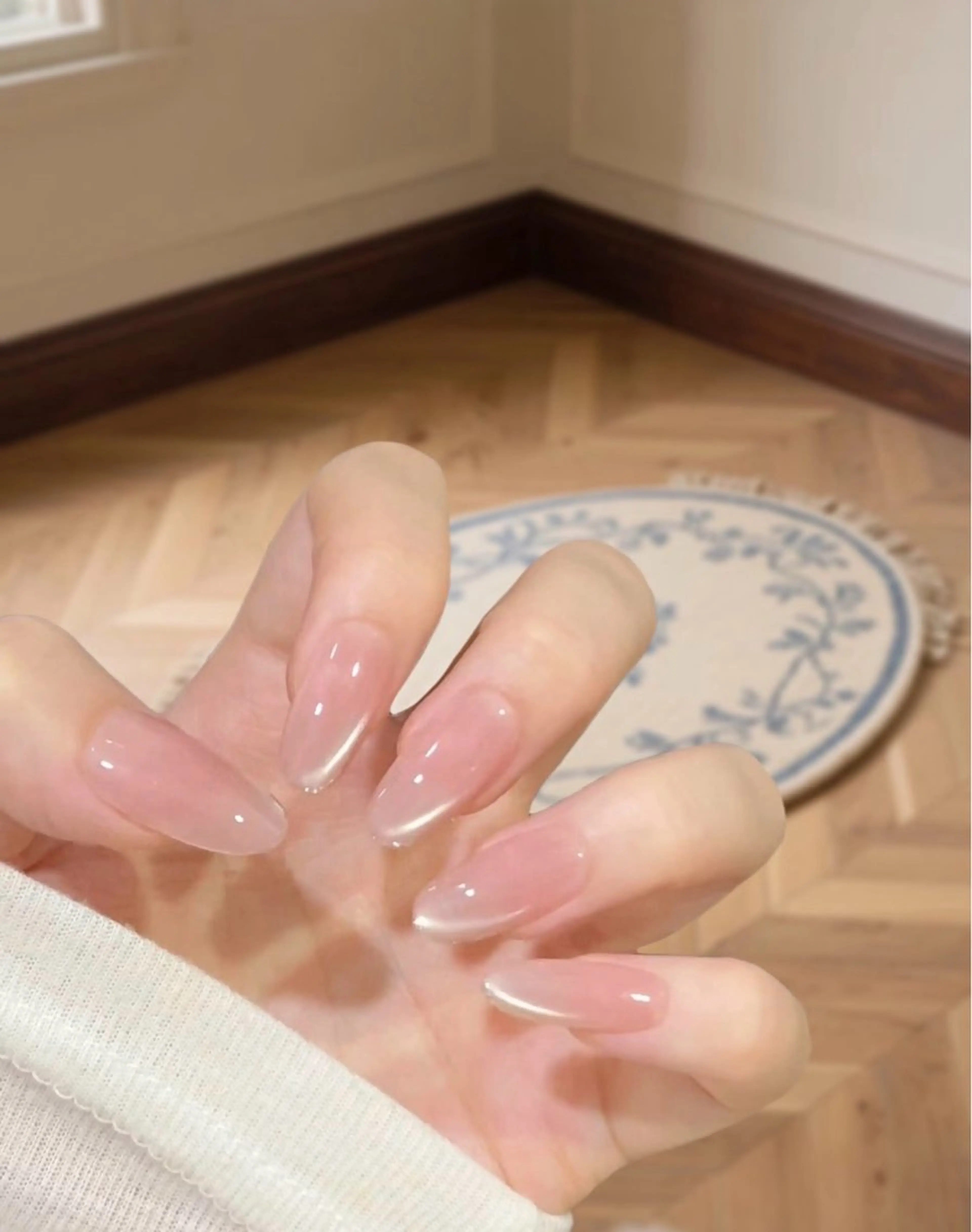 ネイル ハンドネイル Trend Nail シロのネイルデザイン