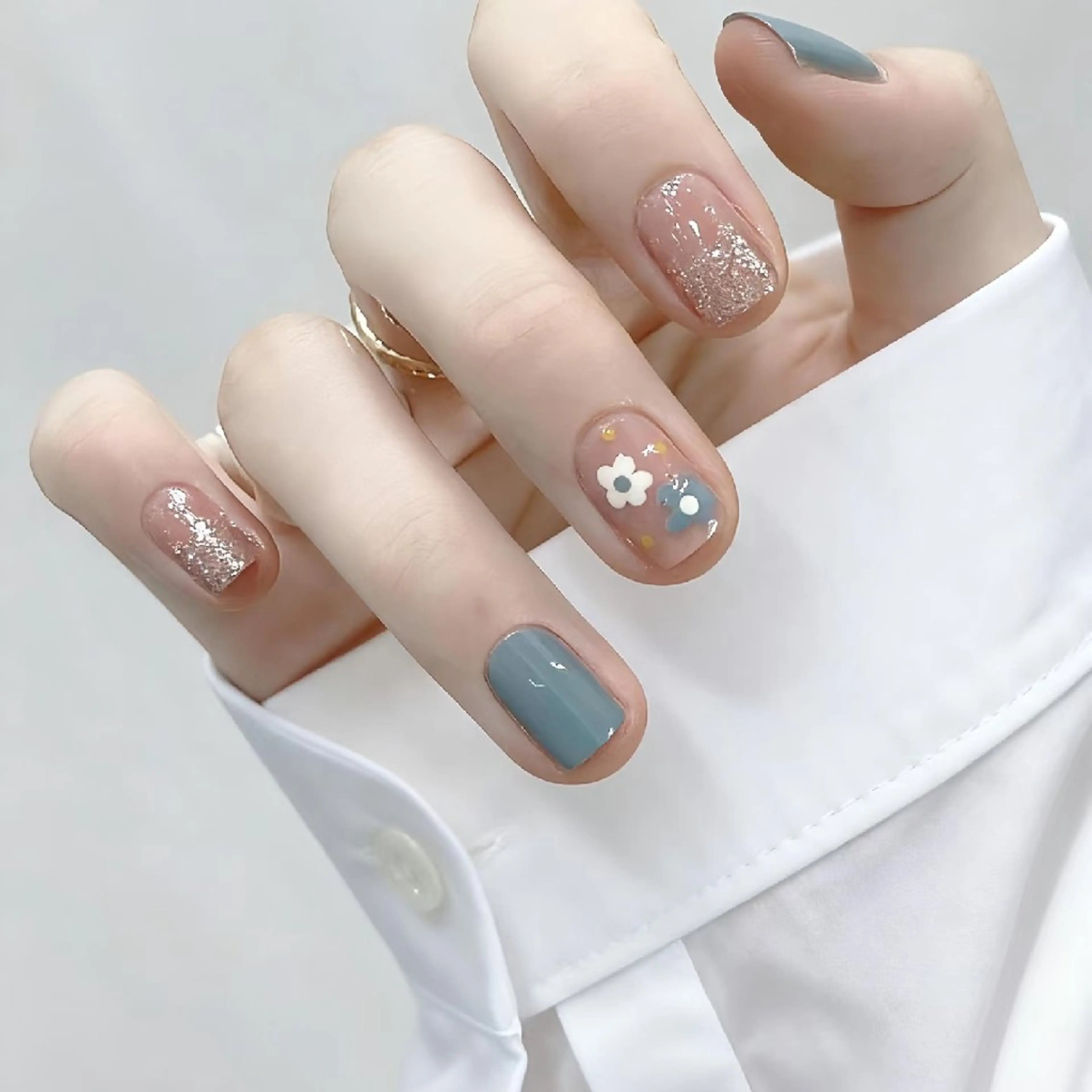 ネイル Em ma高田马場のネイルデザイン