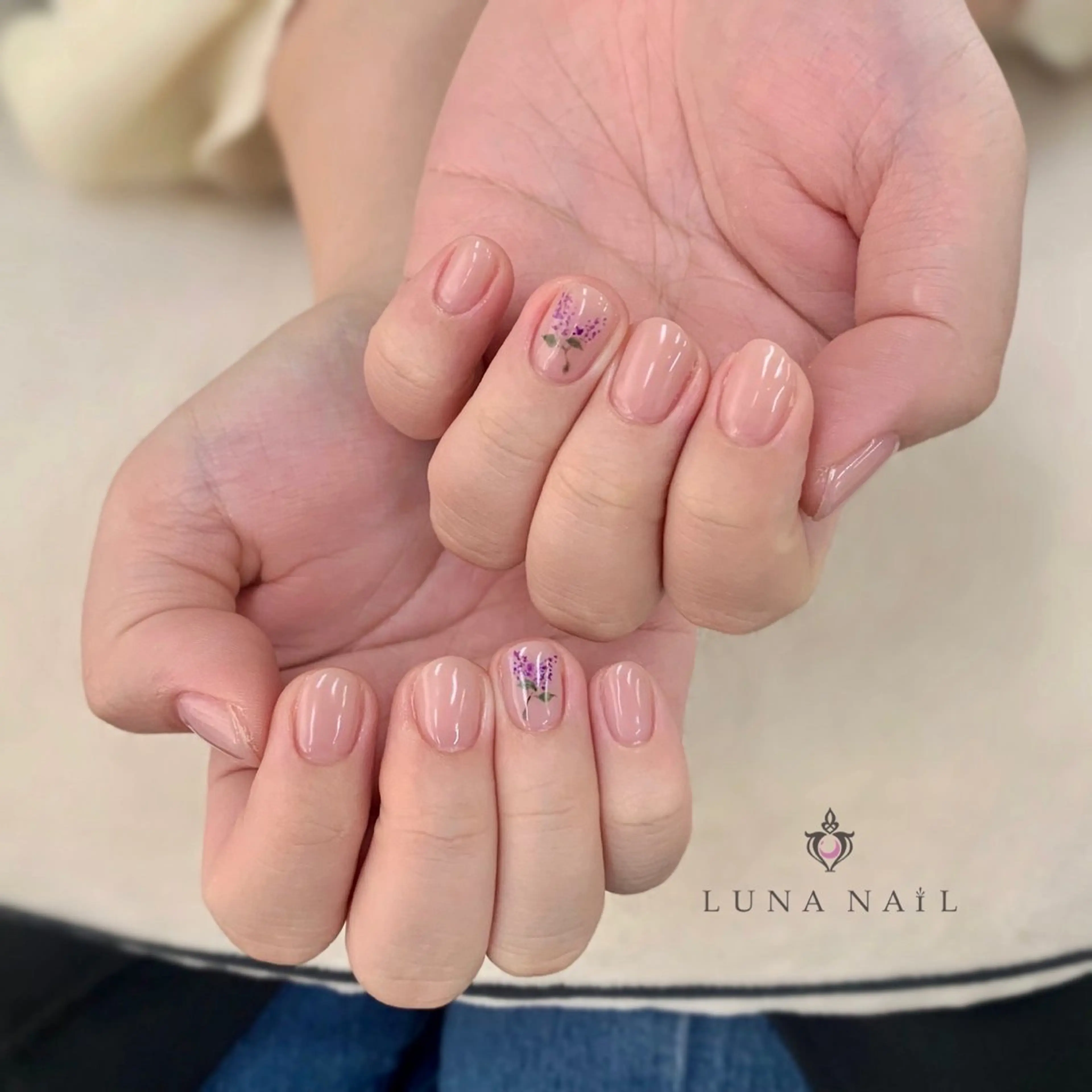 ネイル アトリエ　ミモザ所属・いまむら あかりのネイルデザイン