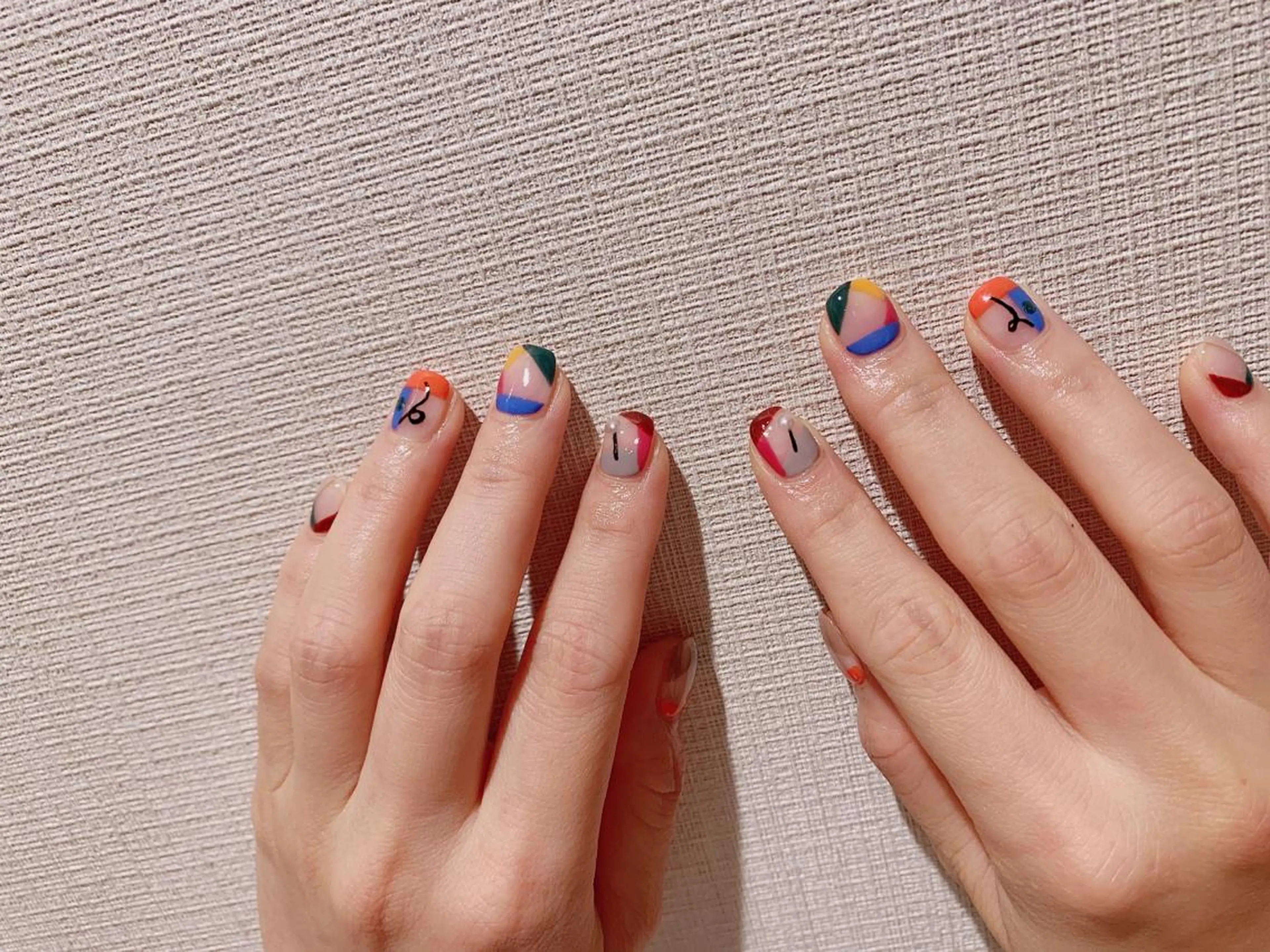 ネイル Cutil. Nail🌈のネイルデザイン