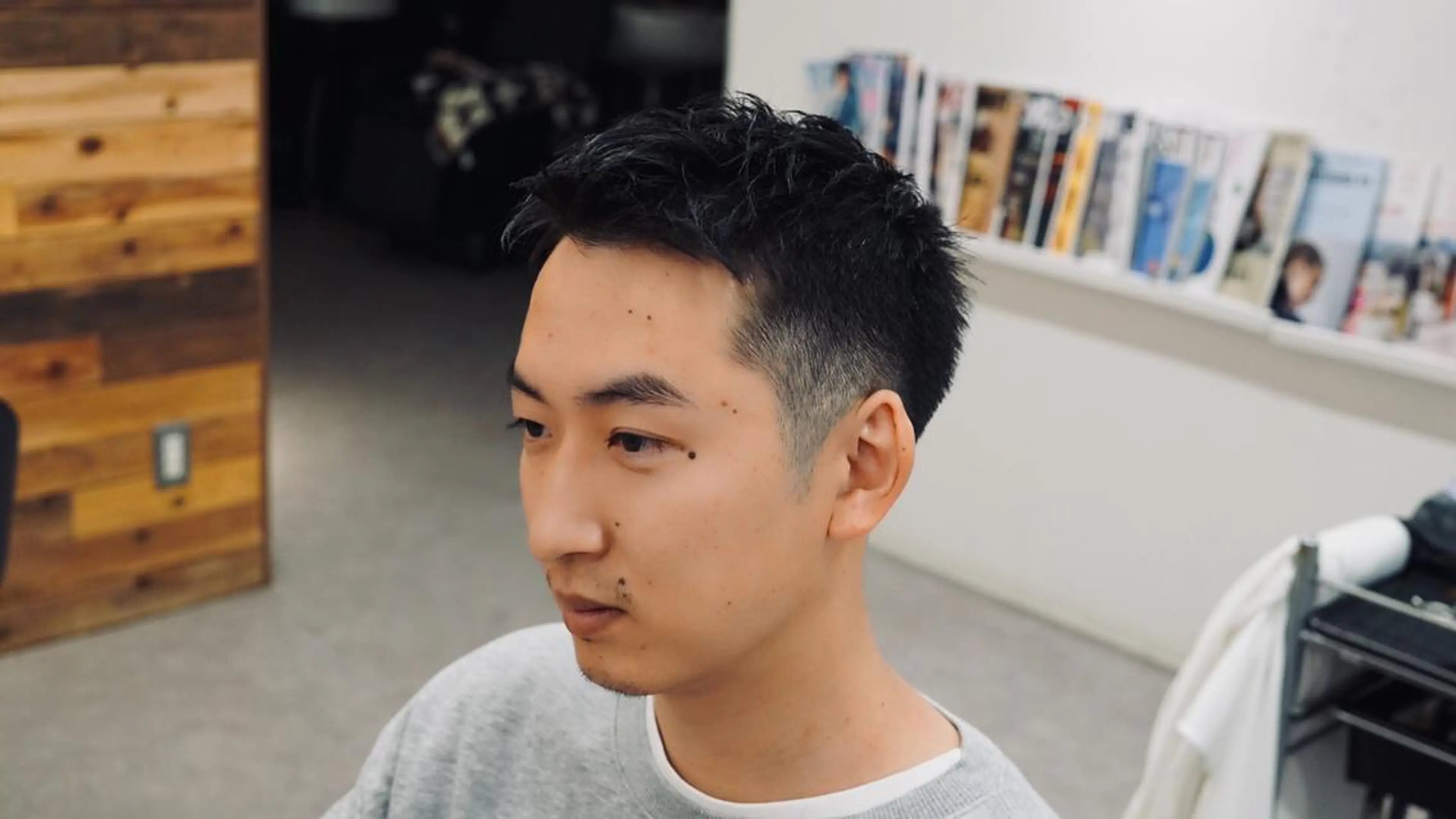 ショート カット KOBAYASHI TEPPEIのヘアスタイル