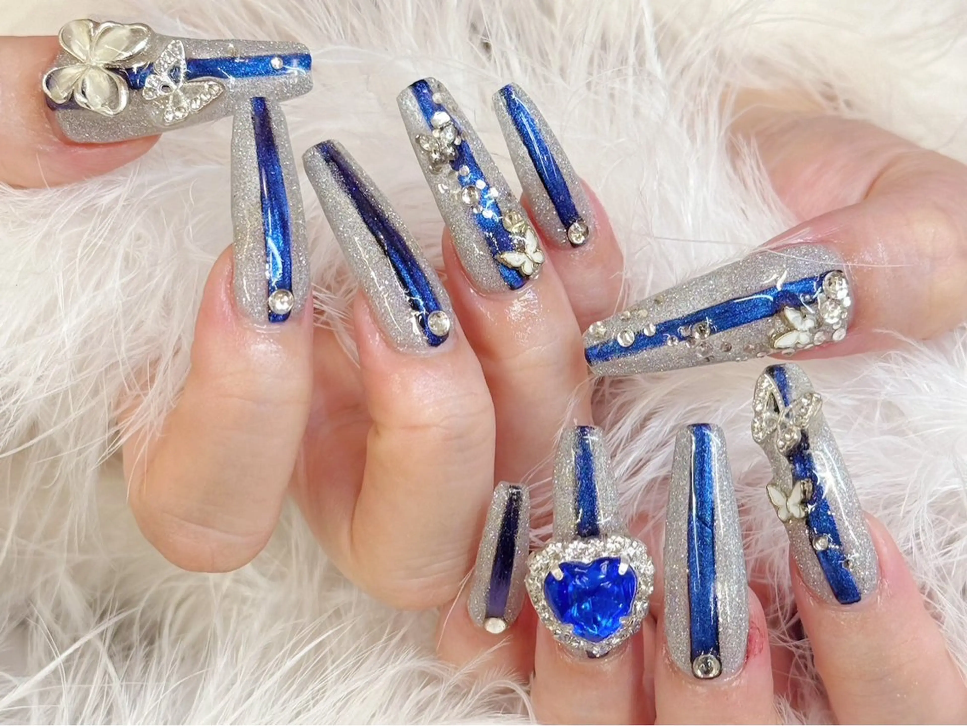 ネイル アートネイル フラッシュネイル フラワーネイル ジェルネイル ガーリー Puti nailのネイルデザイン