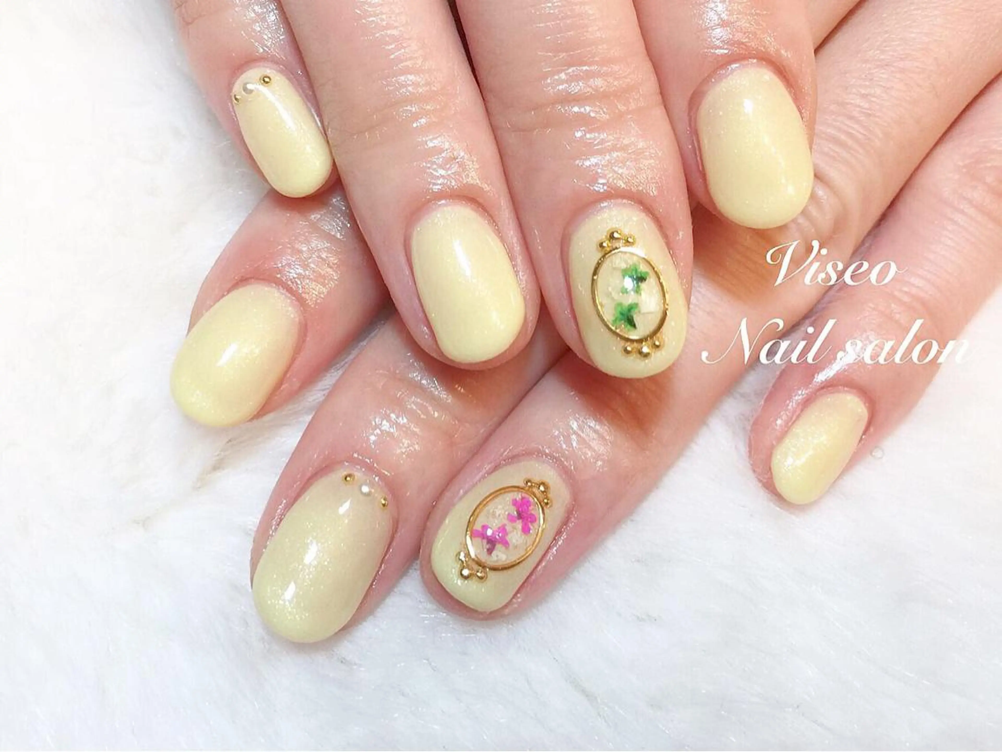 ネイル Viseo《6週間 長持ちパラジェル》のネイルデザイン