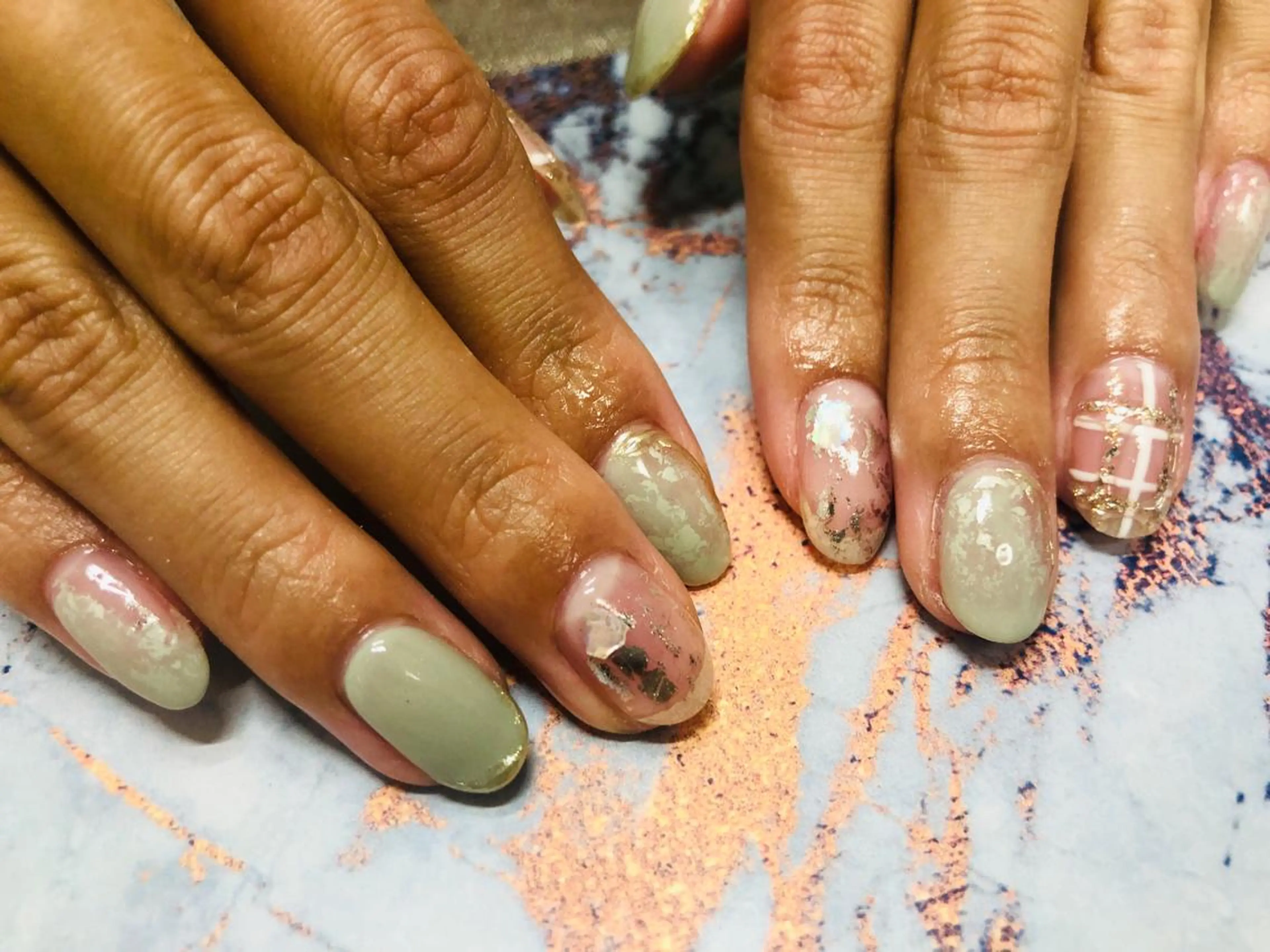 ネイル mogunail &blowのネイルデザイン