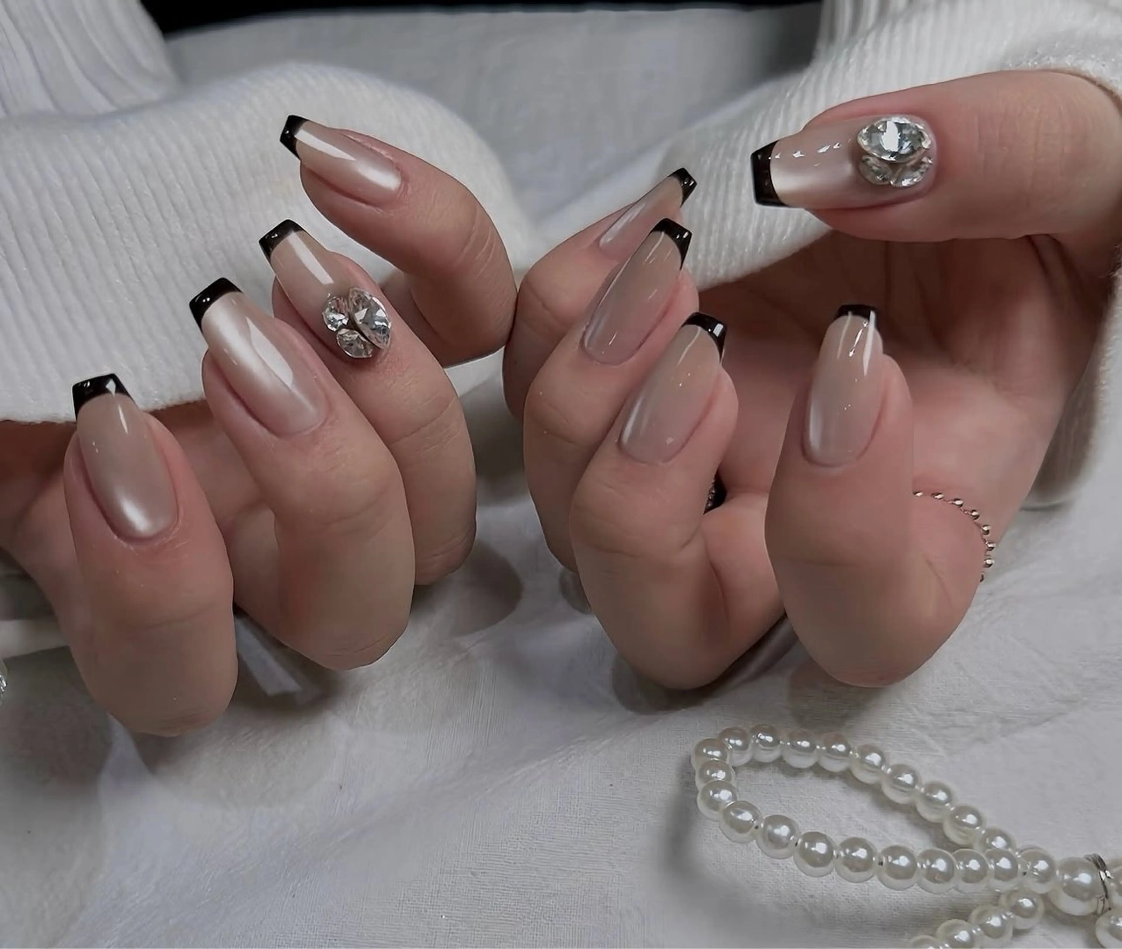 ミディアム 韓国風ヘア ハンドネイル Aila Nail ShinOkubo所属・Aila Nail ShinOkuboのネイルデザイン