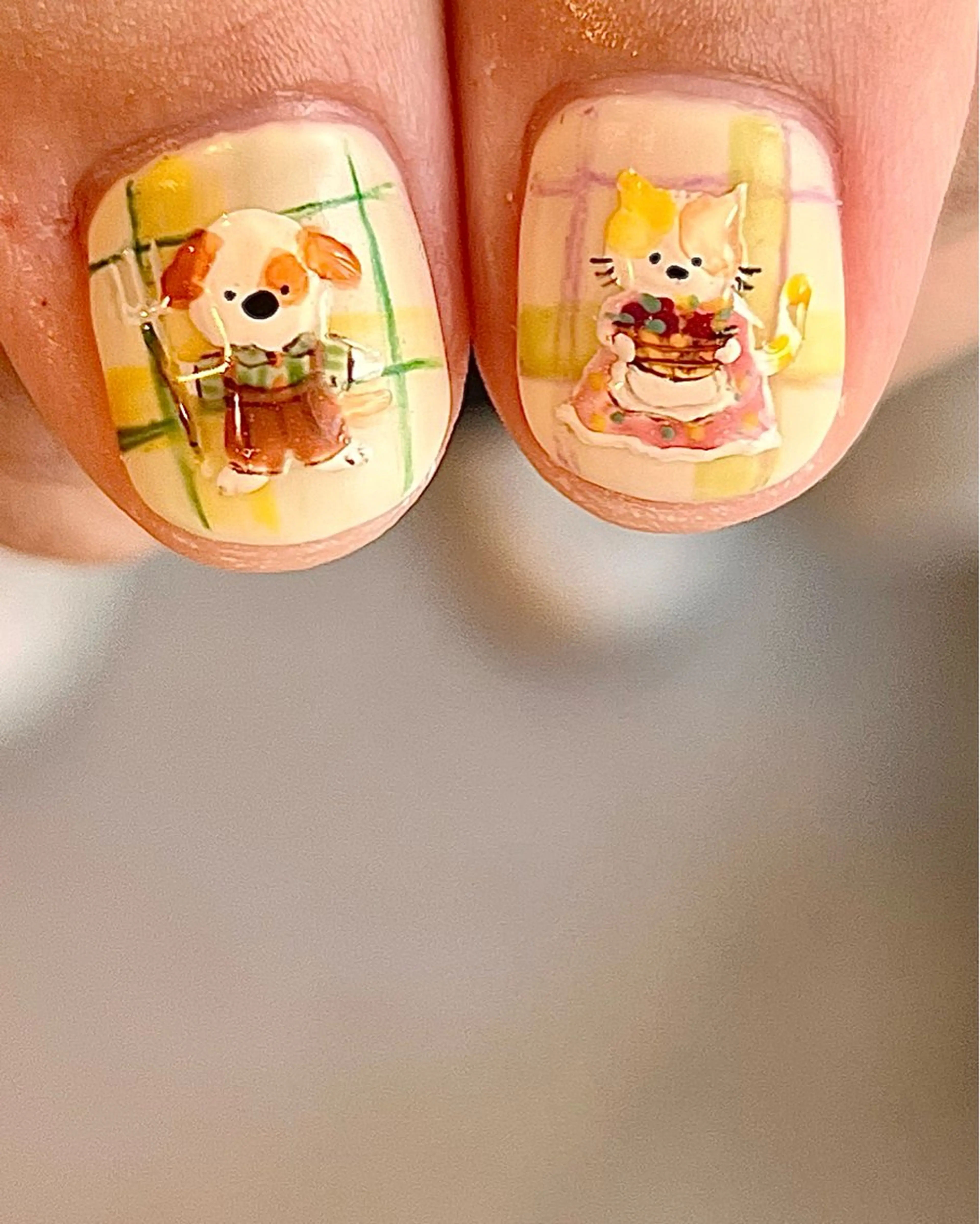 ネイル ハンドネイル FIORITURA Maikoのネイルデザイン