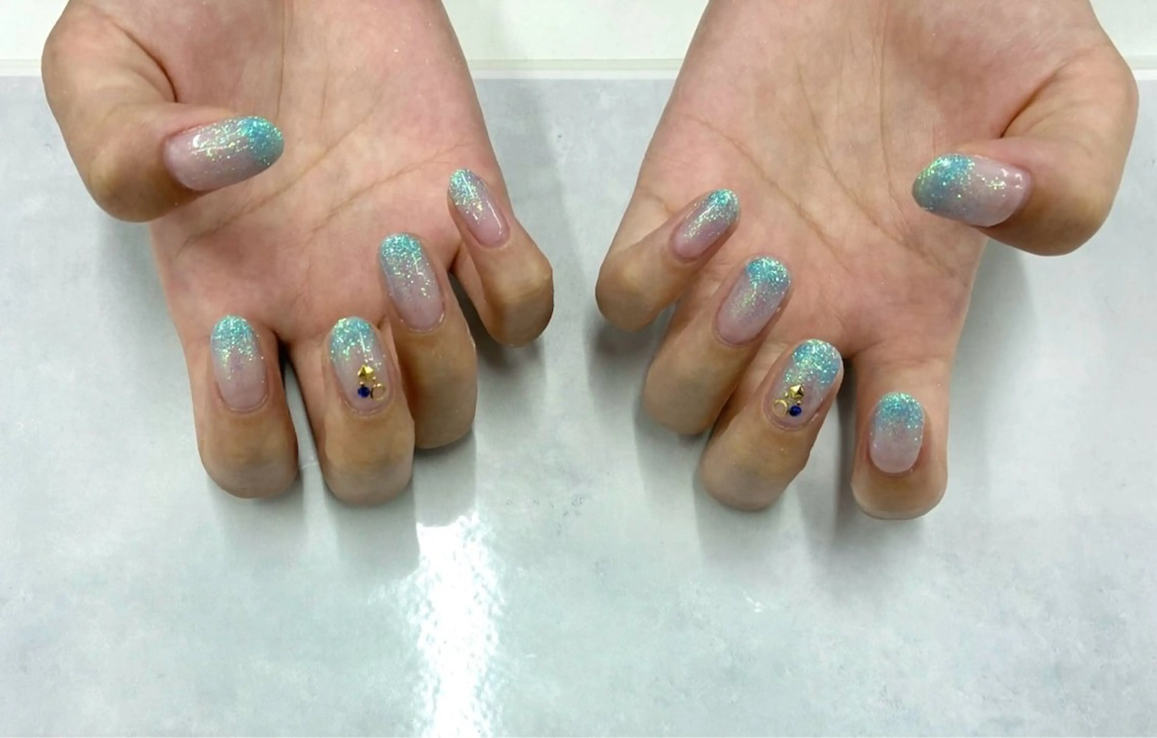 ネイル HINA nail 伊藤のネイルデザイン